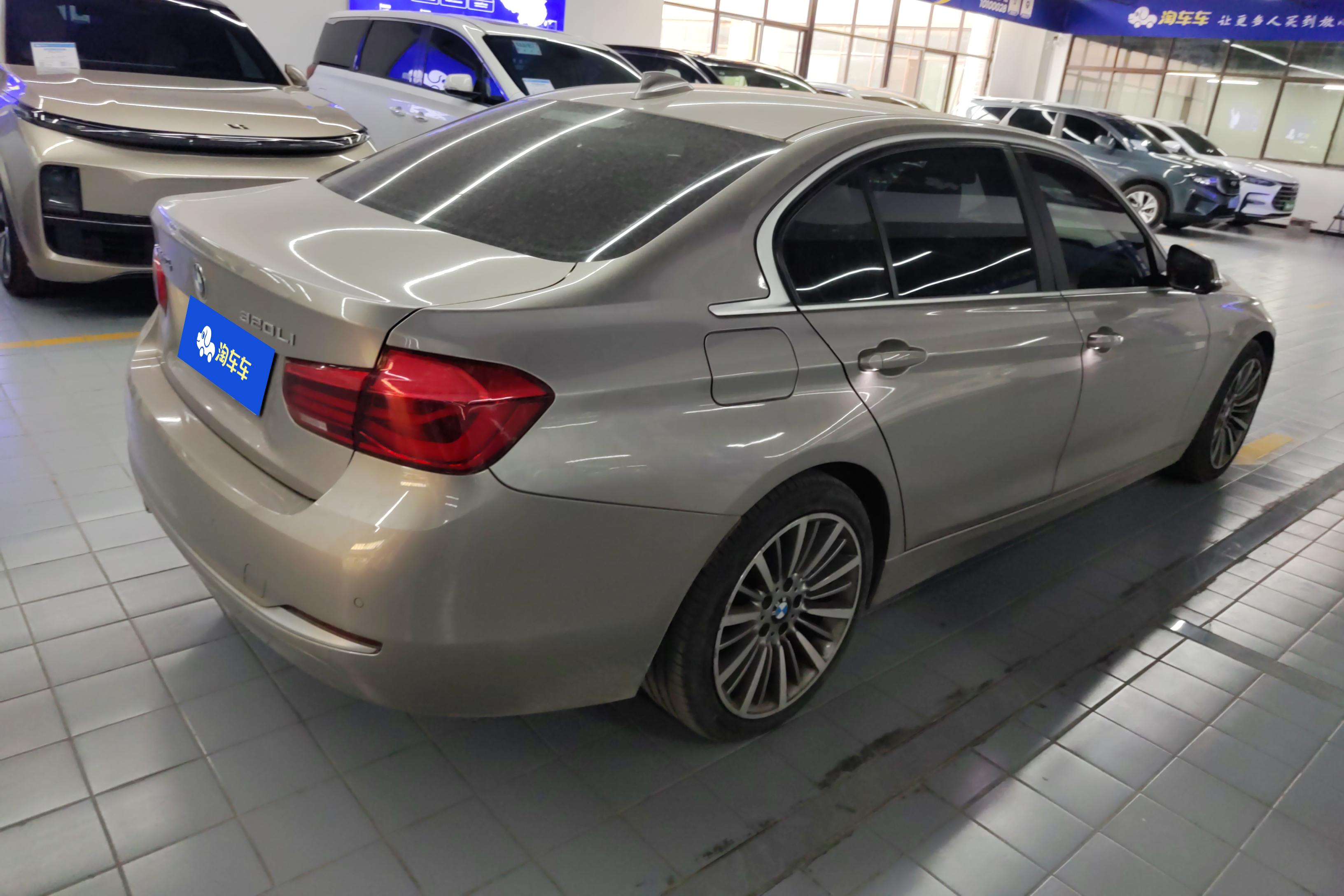 宝马3系 320Li 2019款 2.0T 自动 汽油 时尚版 (国Ⅴ) 