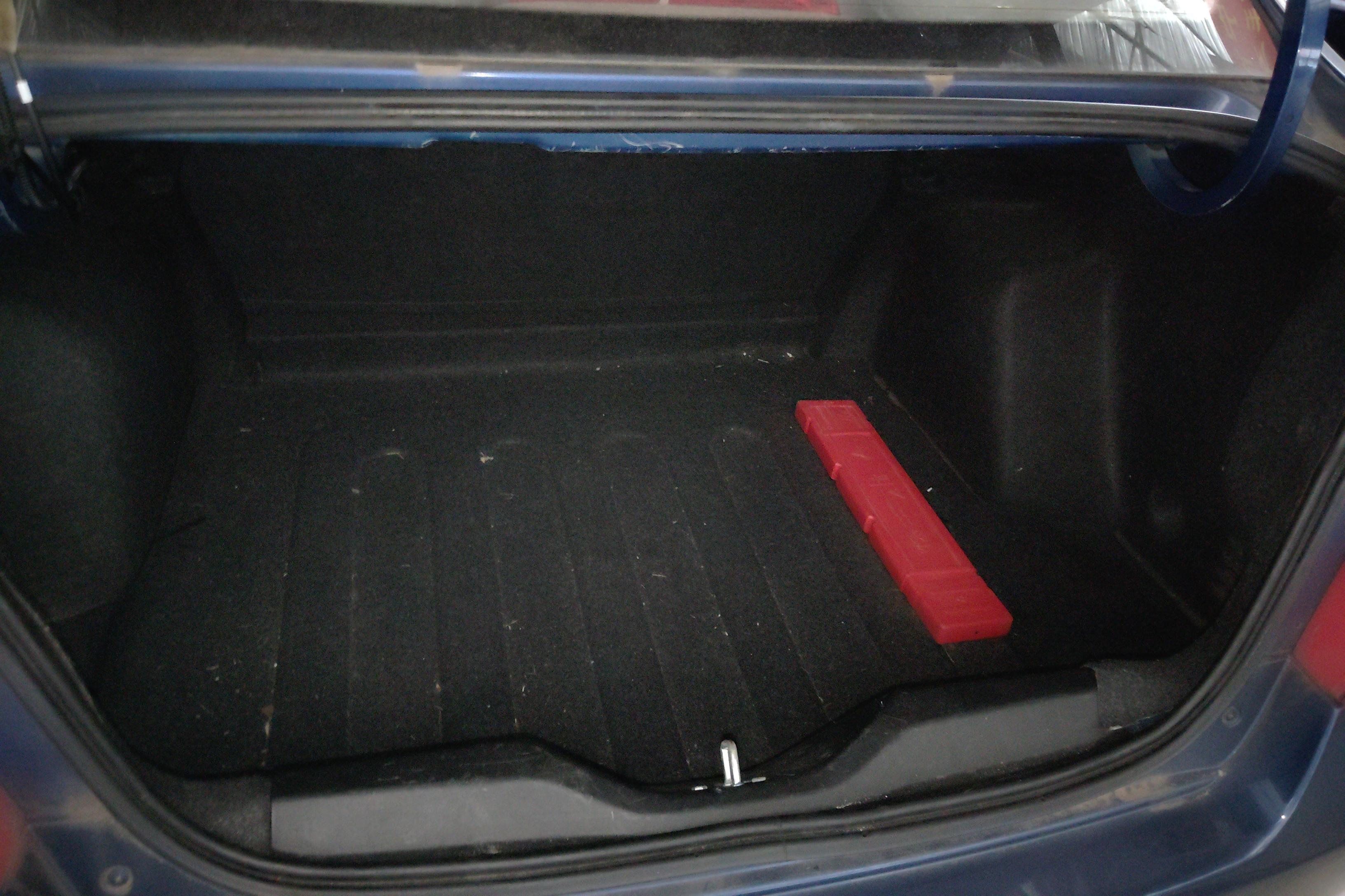 雪佛兰赛欧 2013款 1.2L 手动 4门5座三厢车 时尚版 (国Ⅳ) 