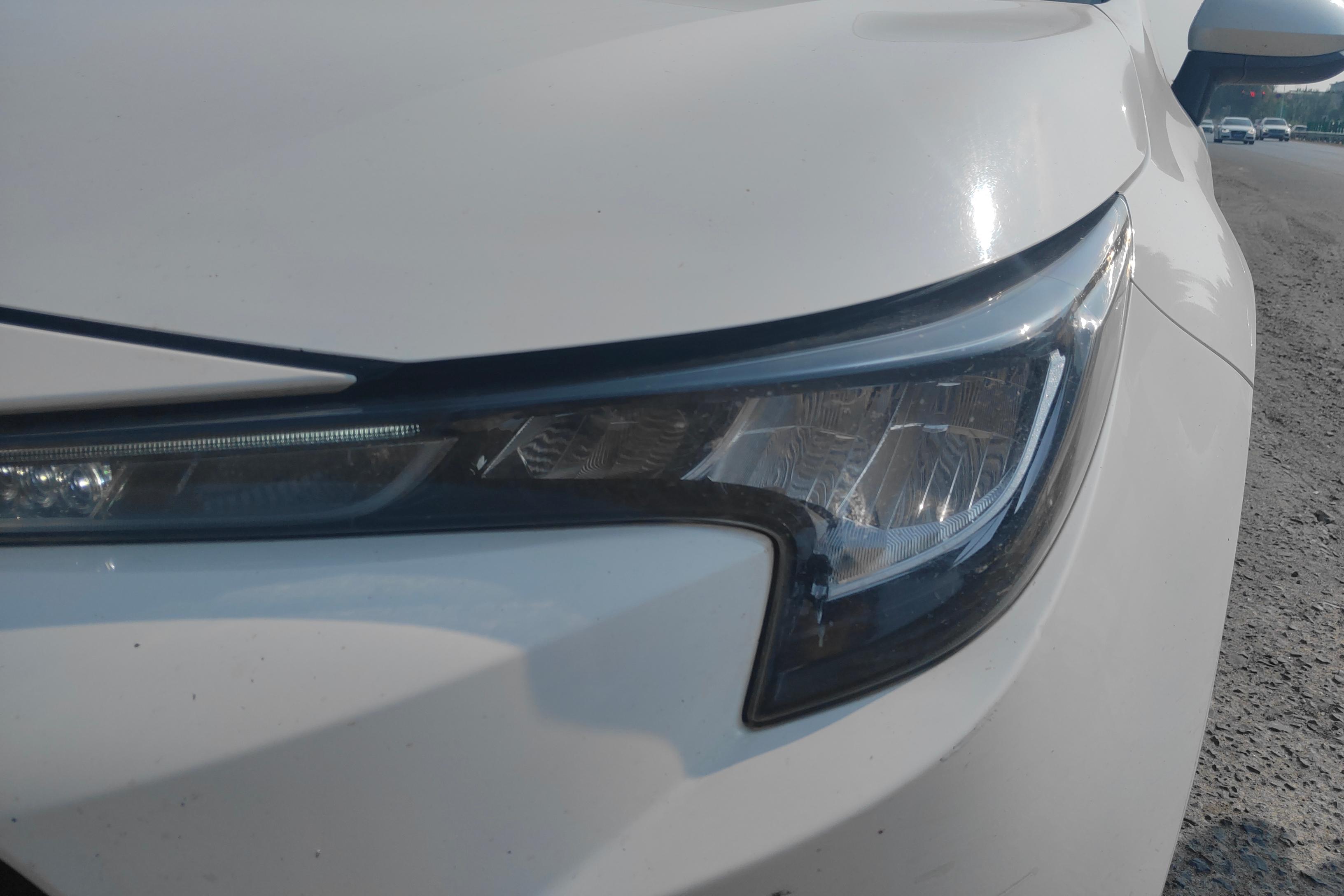丰田雷凌 双擎 2022款 1.8L 自动 豪华版 (国Ⅵ) 