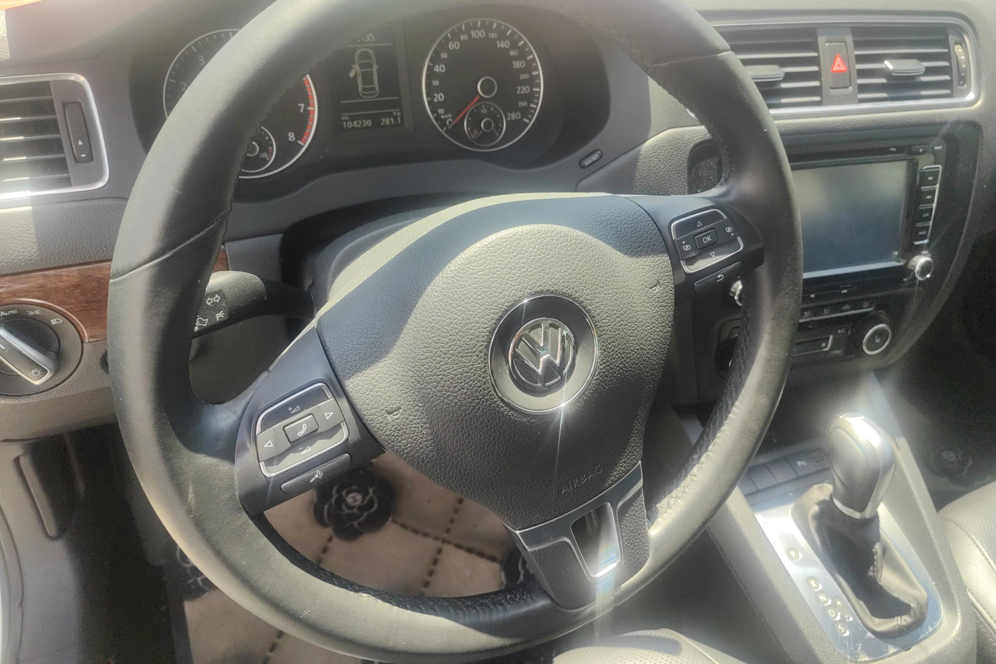 大众速腾 2014款 1.8T 自动 旗舰型 (国Ⅳ) 