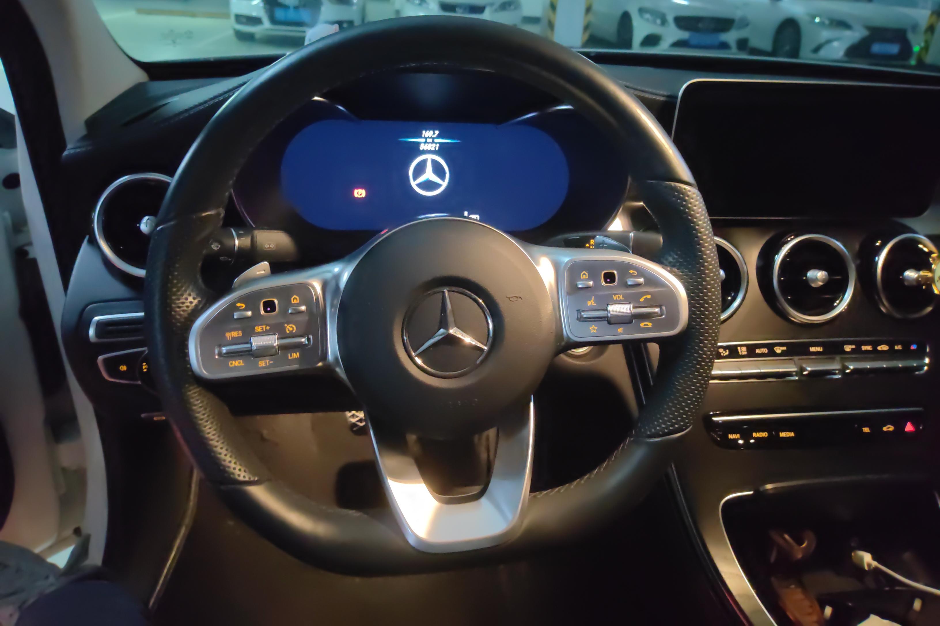 奔驰C级 C260L 2020款 1.5T 自动 运动版改款 (国Ⅵ) 