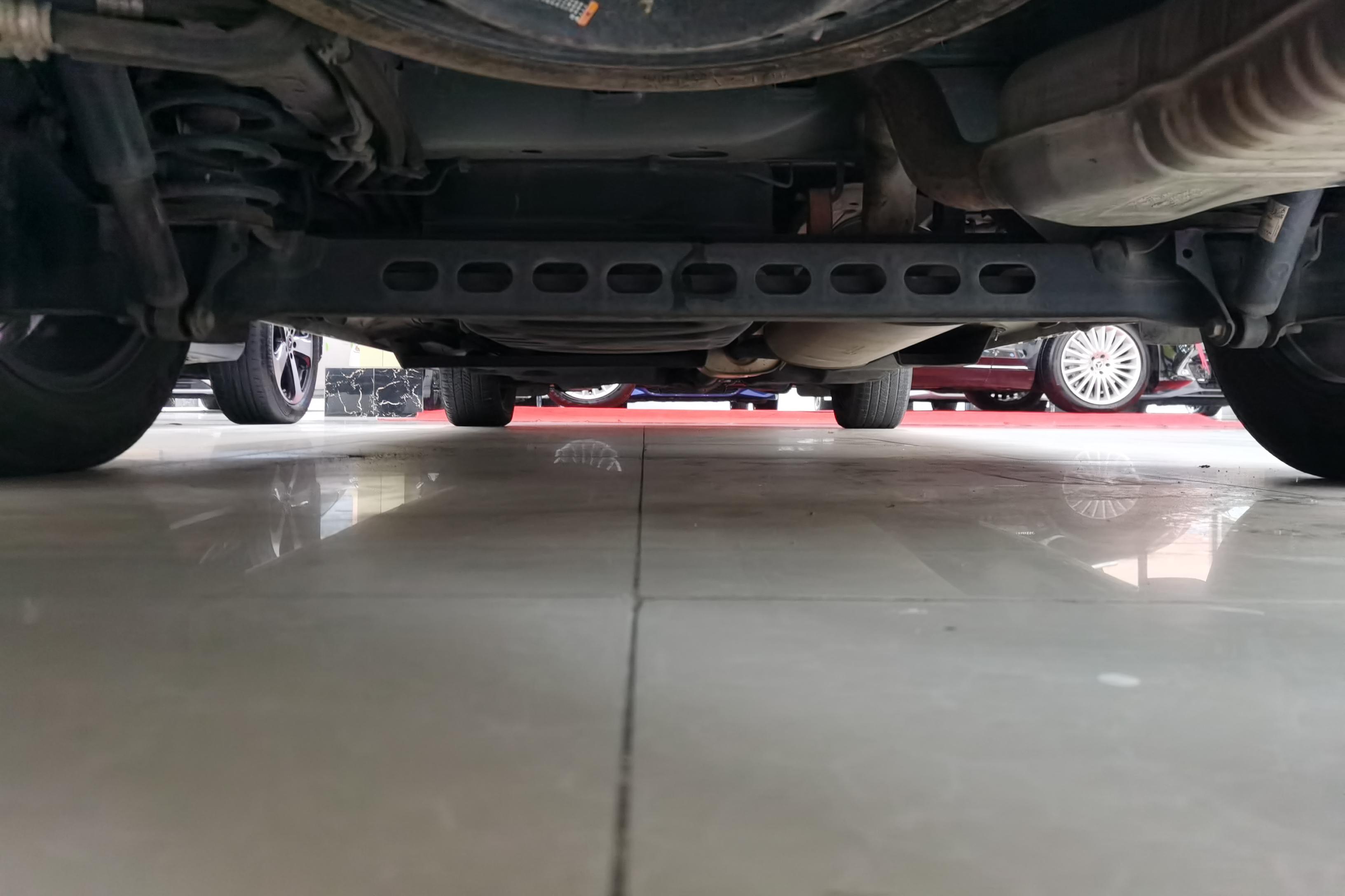 别克GL8 2020款 2.0T 自动 7座 652T豪华型 (国Ⅵ) 