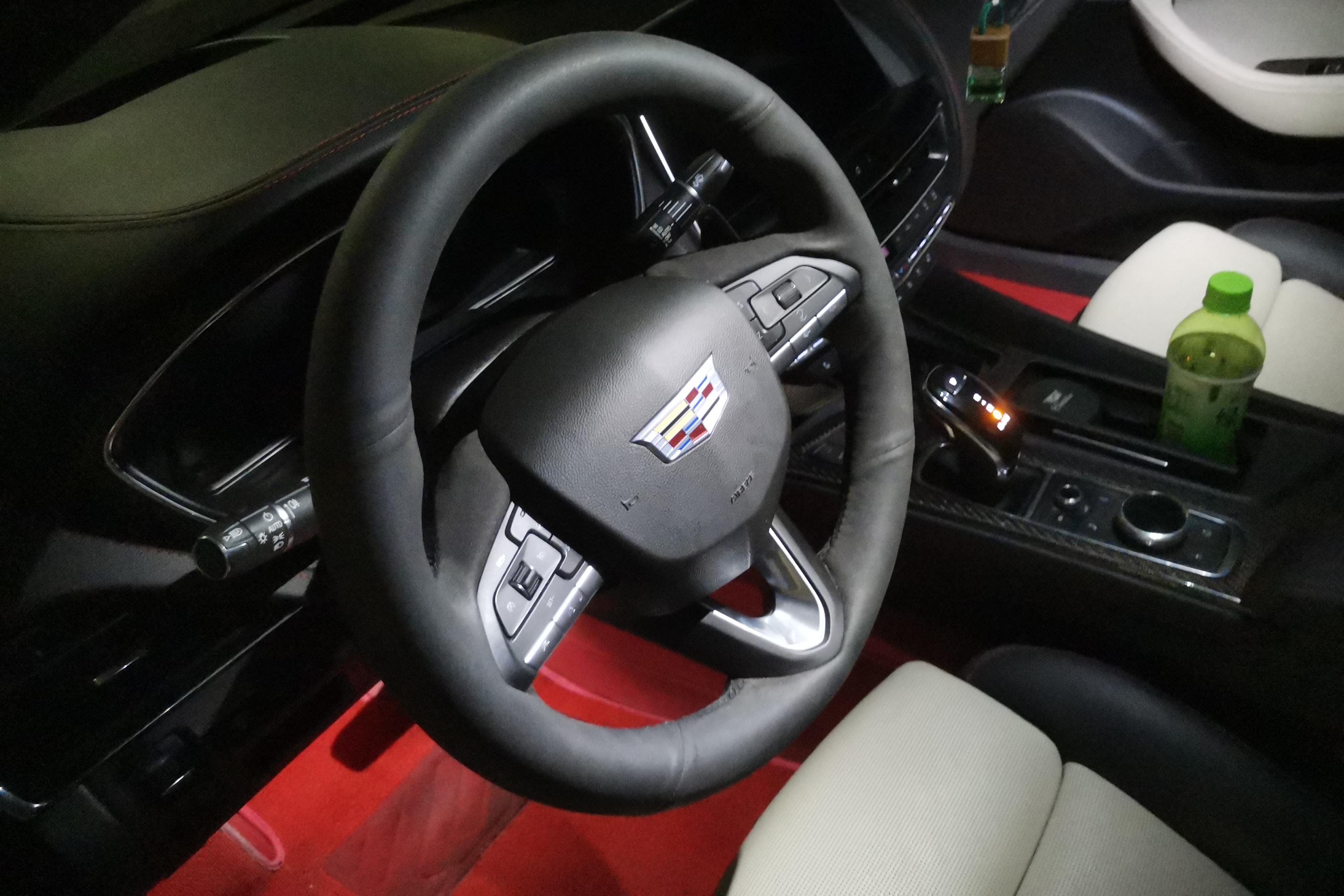 凯迪拉克CT5 2022款 2.0T 自动 28T铂金型 (国Ⅵ) 