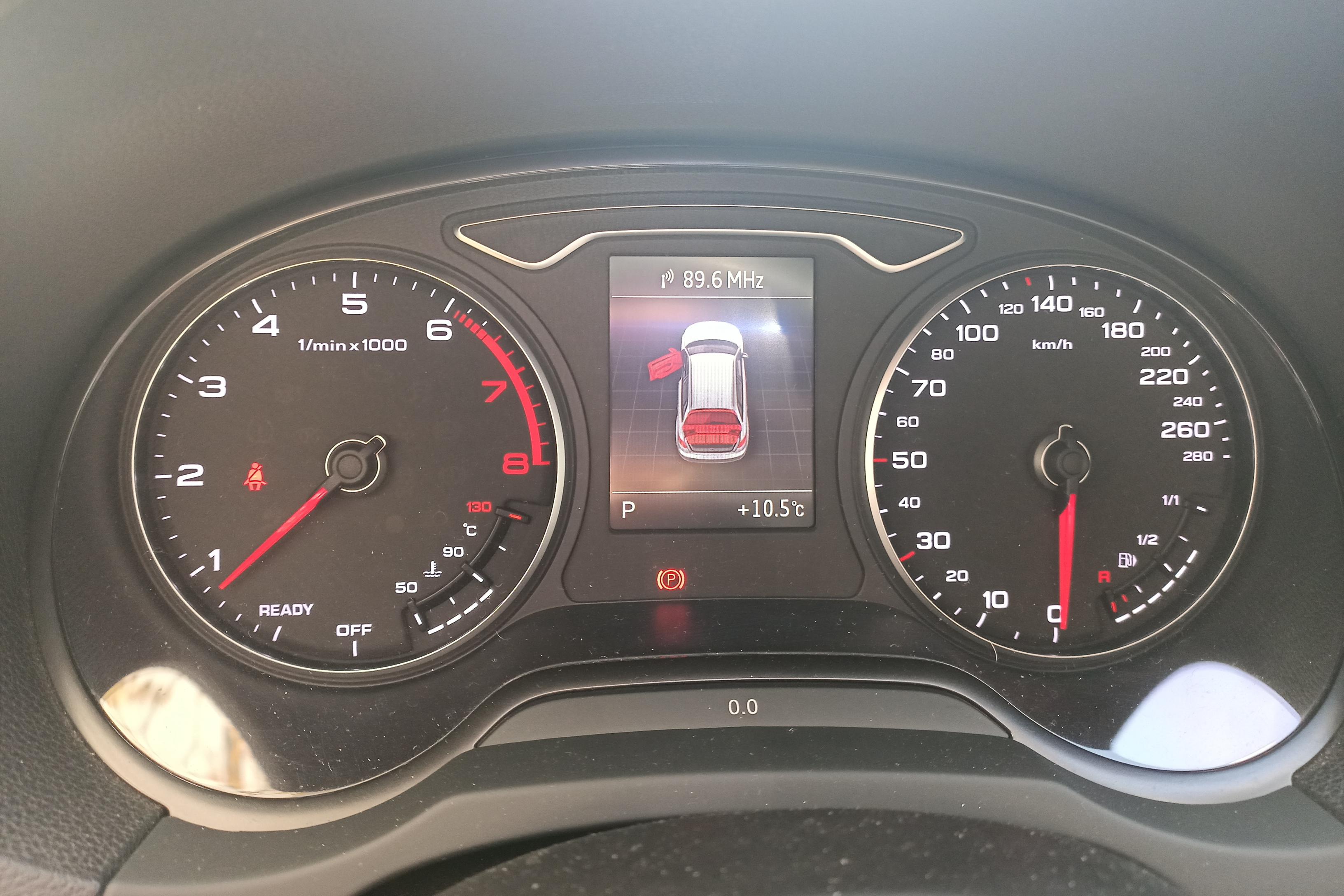 奥迪A3 40TFSI 2016款 1.8T 自动 汽油 风尚型Sportback (国Ⅴ) 