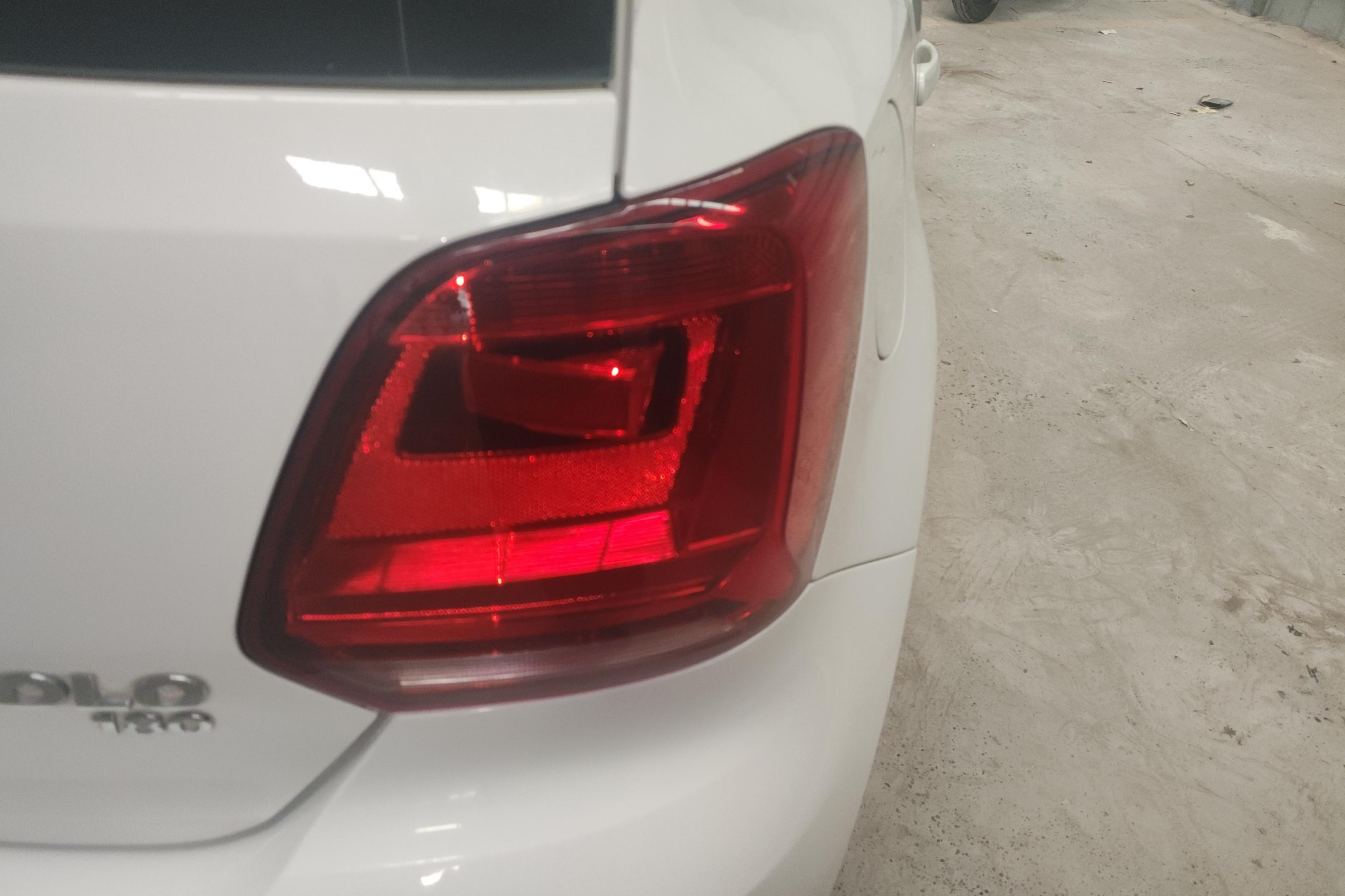 大众POLO 2016款 1.6L 自动 5门5座两厢车 舒适版 (国Ⅴ) 