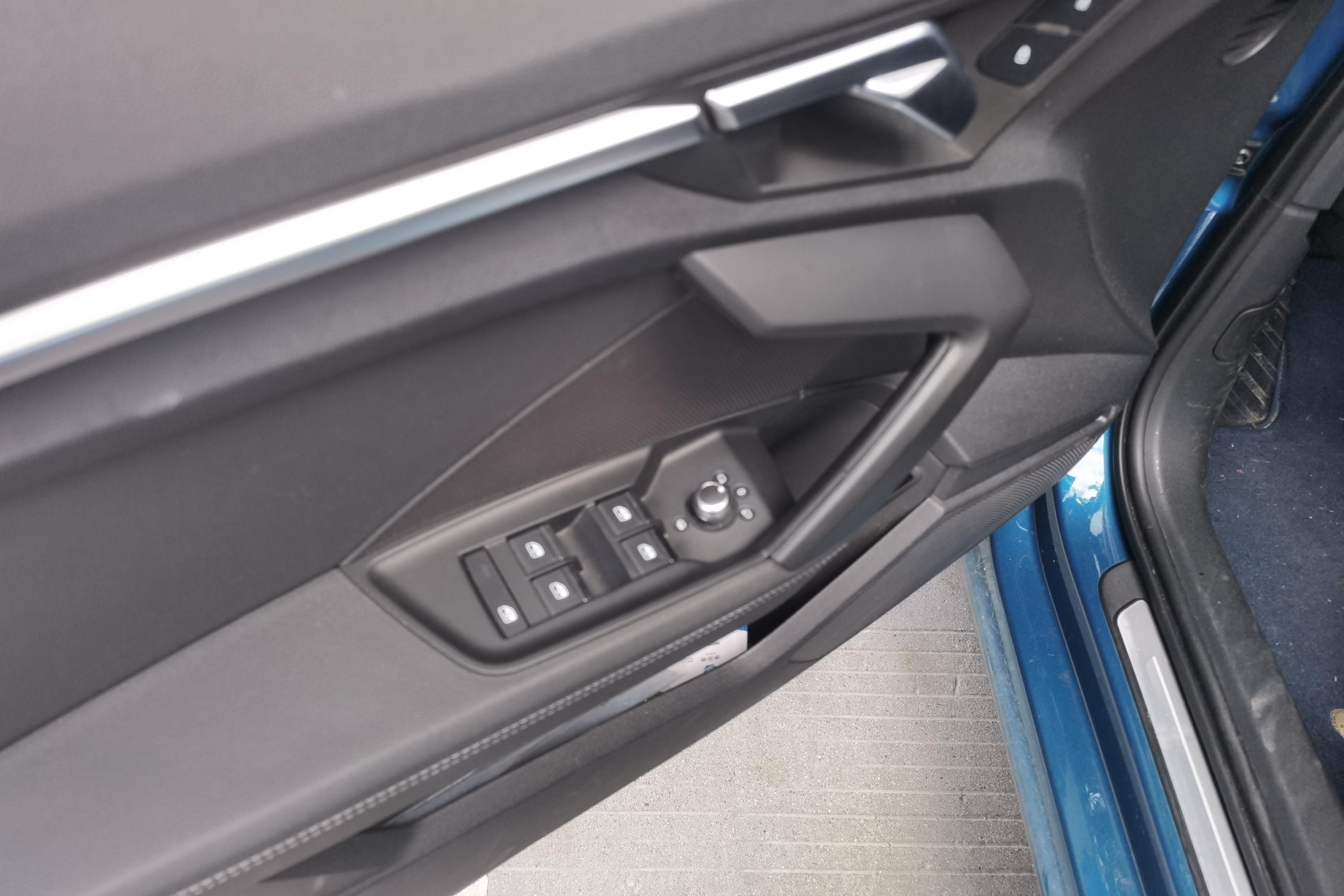 奥迪A3 35TFSI 2021款 1.4T 自动 汽油 时尚致雅型Sportback (国Ⅵ) 