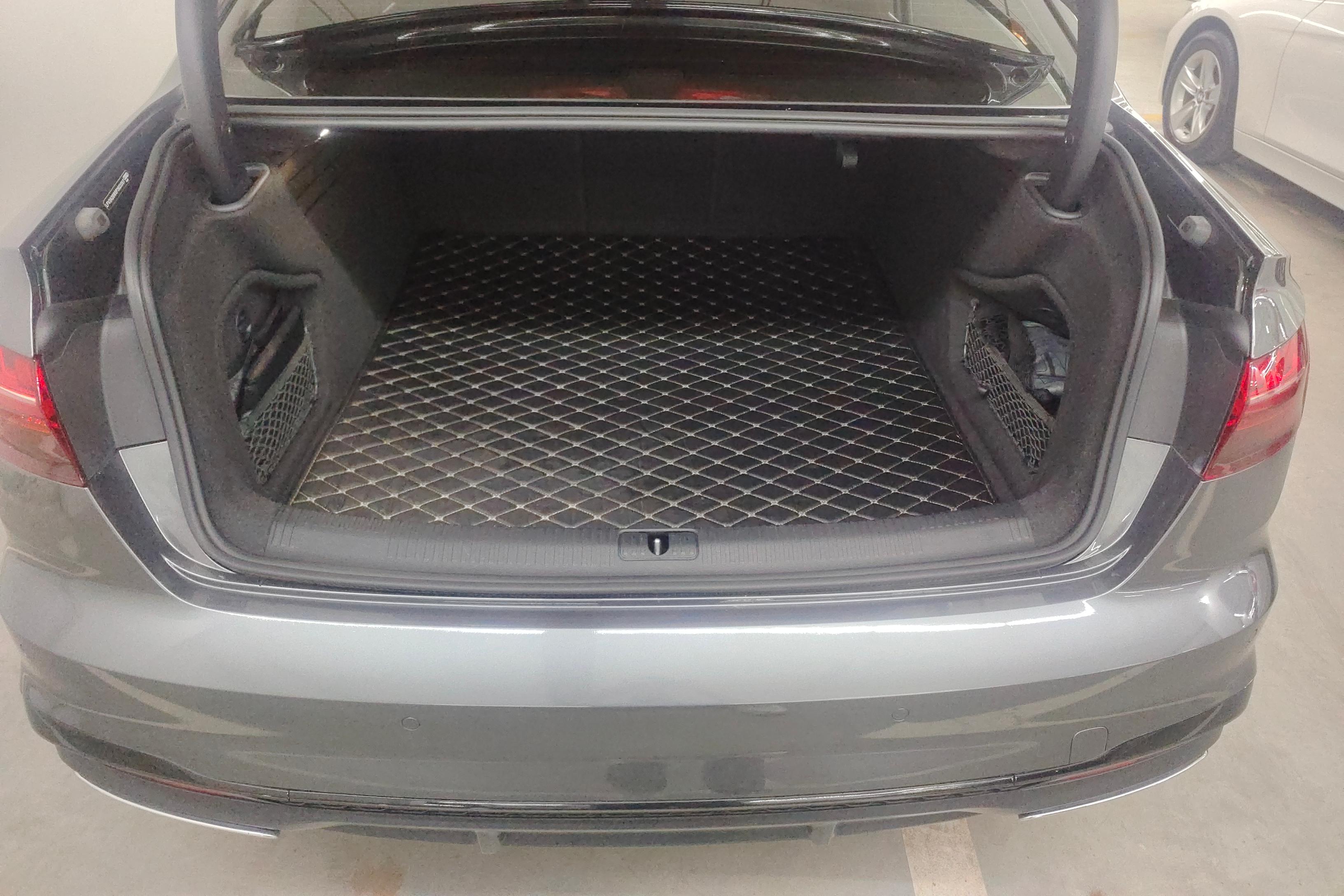 奥迪A4L 40TFSI 2022款 2.0T 自动 前驱 豪华动感型 (国Ⅵ) 