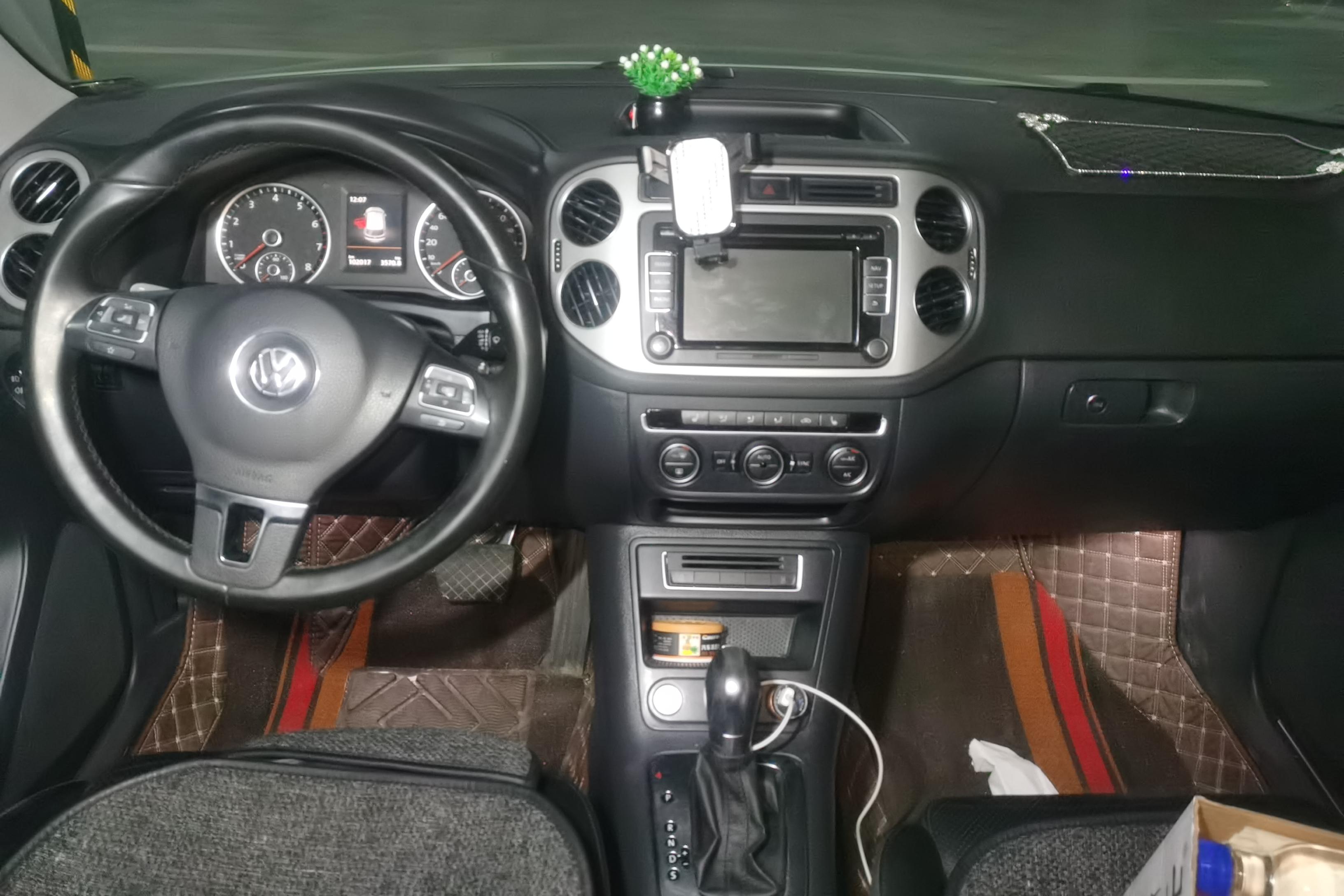 大众途观 2015款 1.8T 自动 四驱 豪华版 (国Ⅴ) 