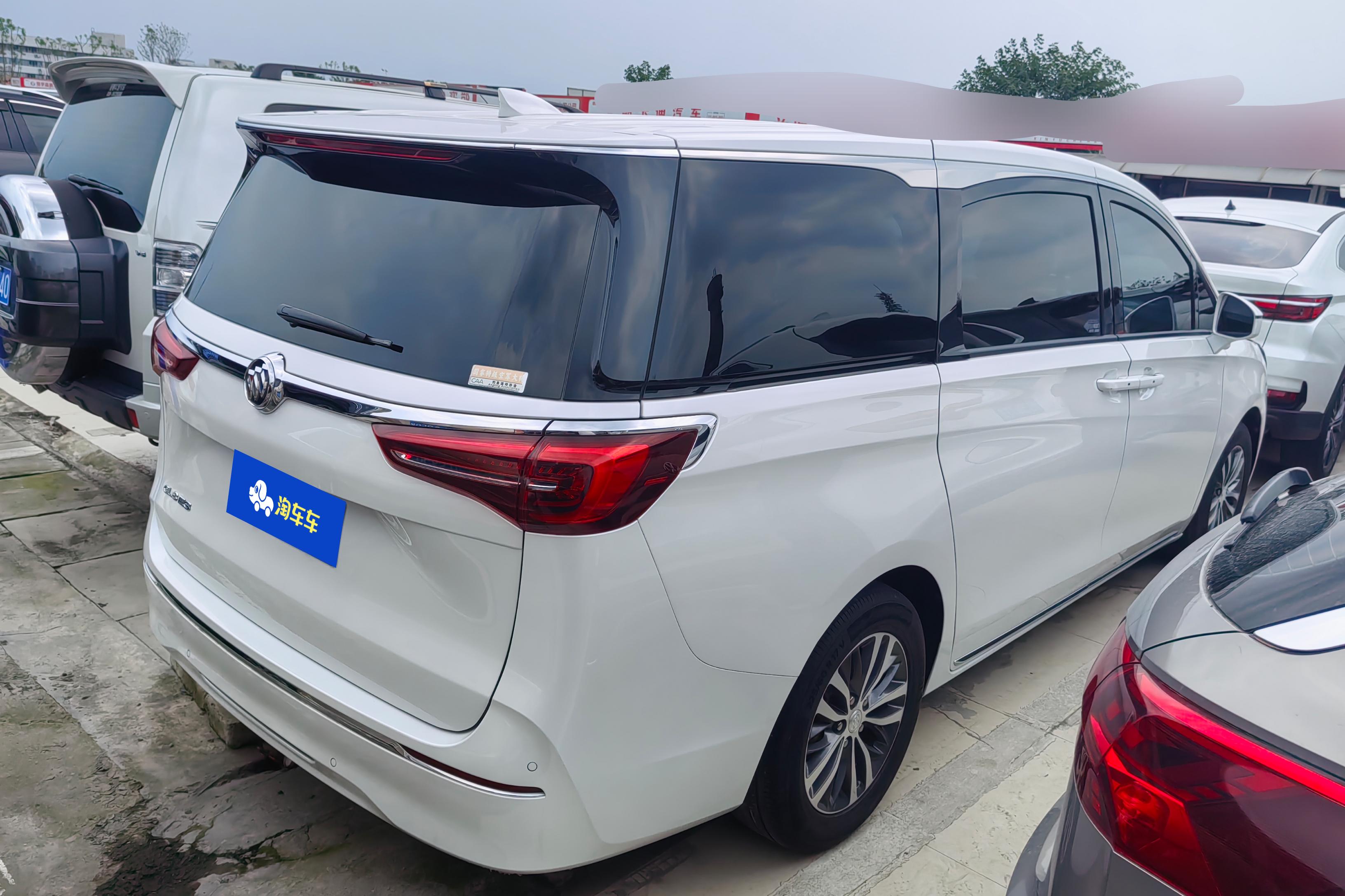 别克GL8 2023款 2.0T 自动 7座 653T豪华型 (国Ⅵ) 