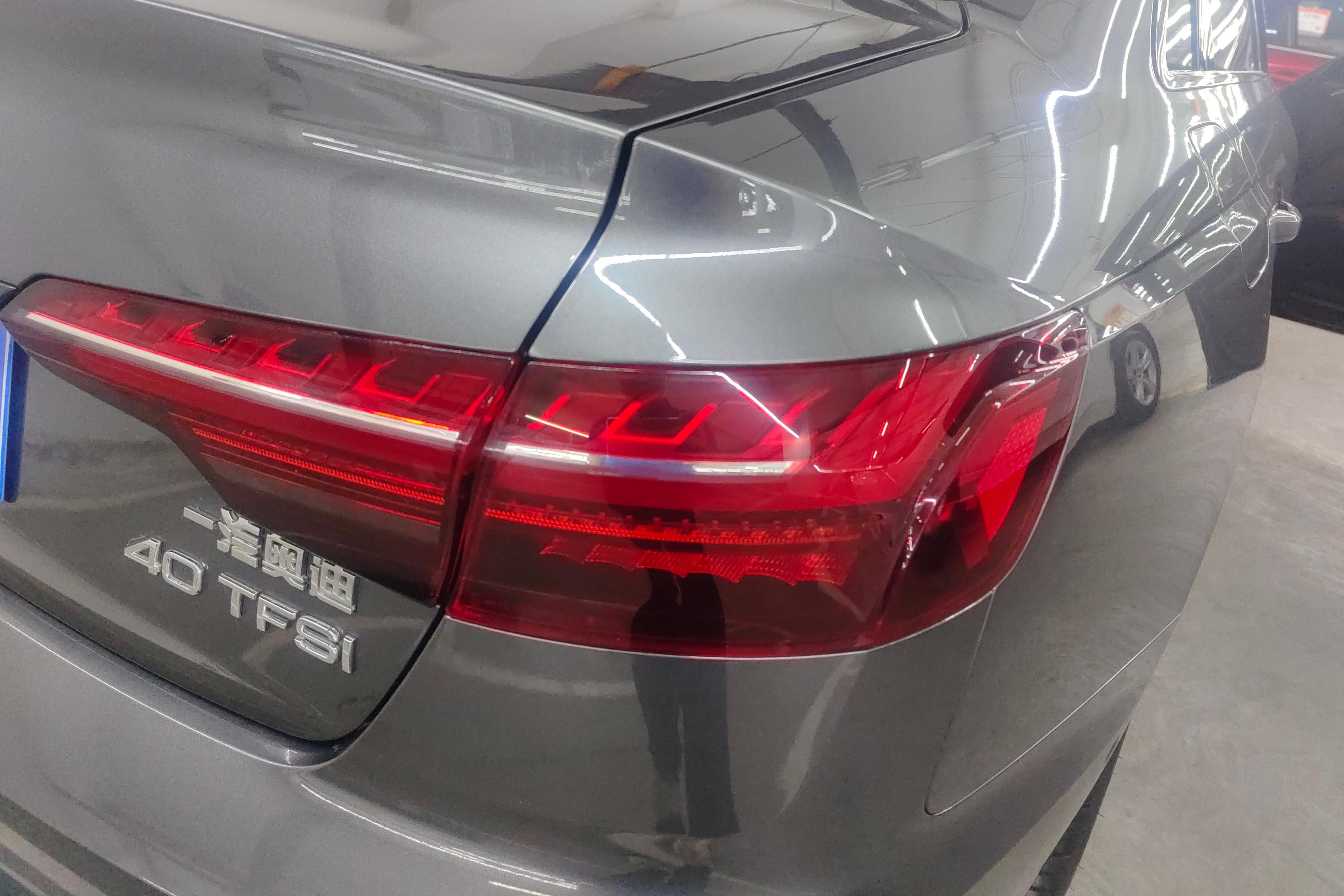 奥迪A4L 40TFSI 2022款 2.0T 自动 前驱 豪华动感型 (国Ⅵ) 