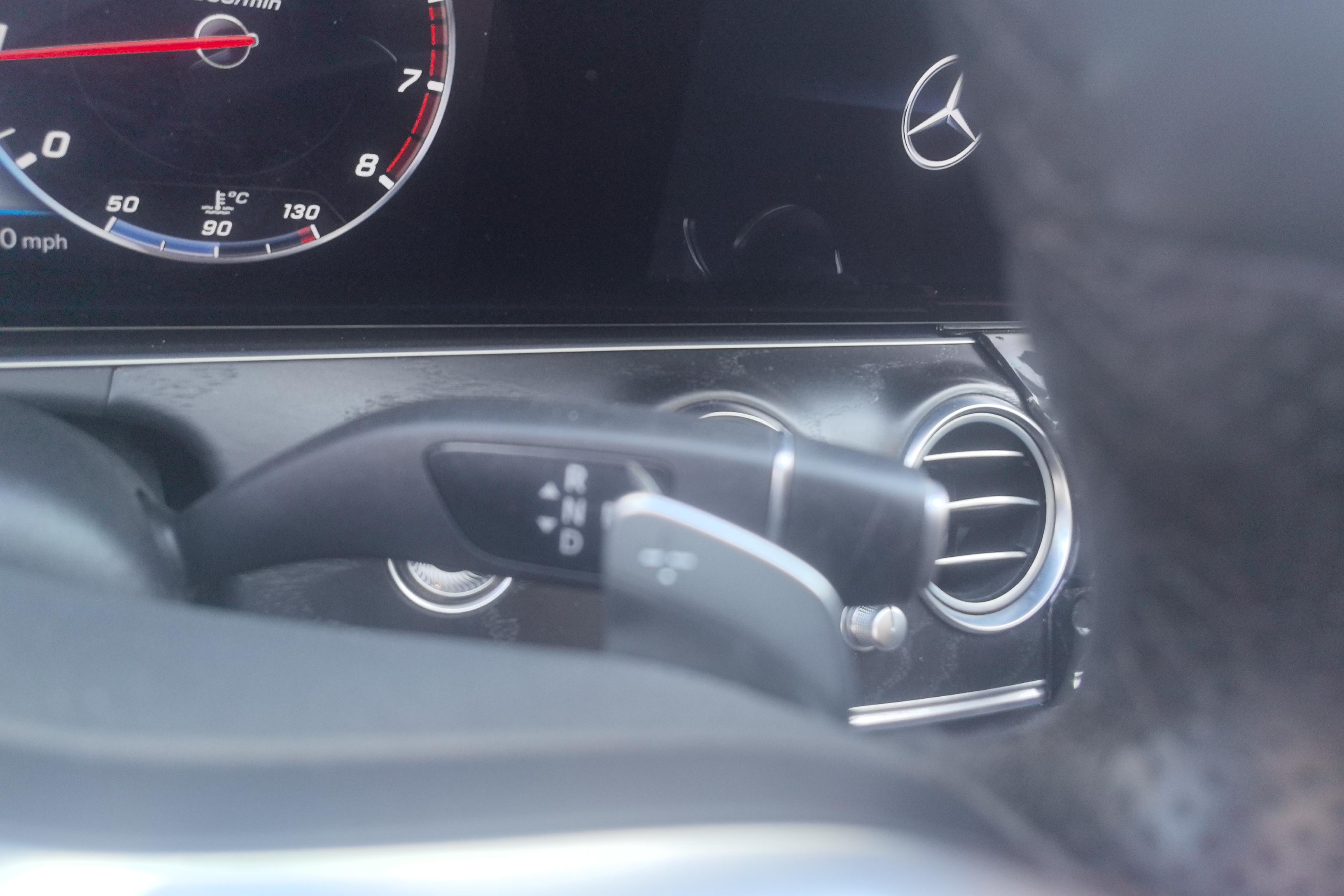 奔驰E级 E300L 2019款 2.0T 自动 汽油 运动时尚型 (国Ⅴ) 