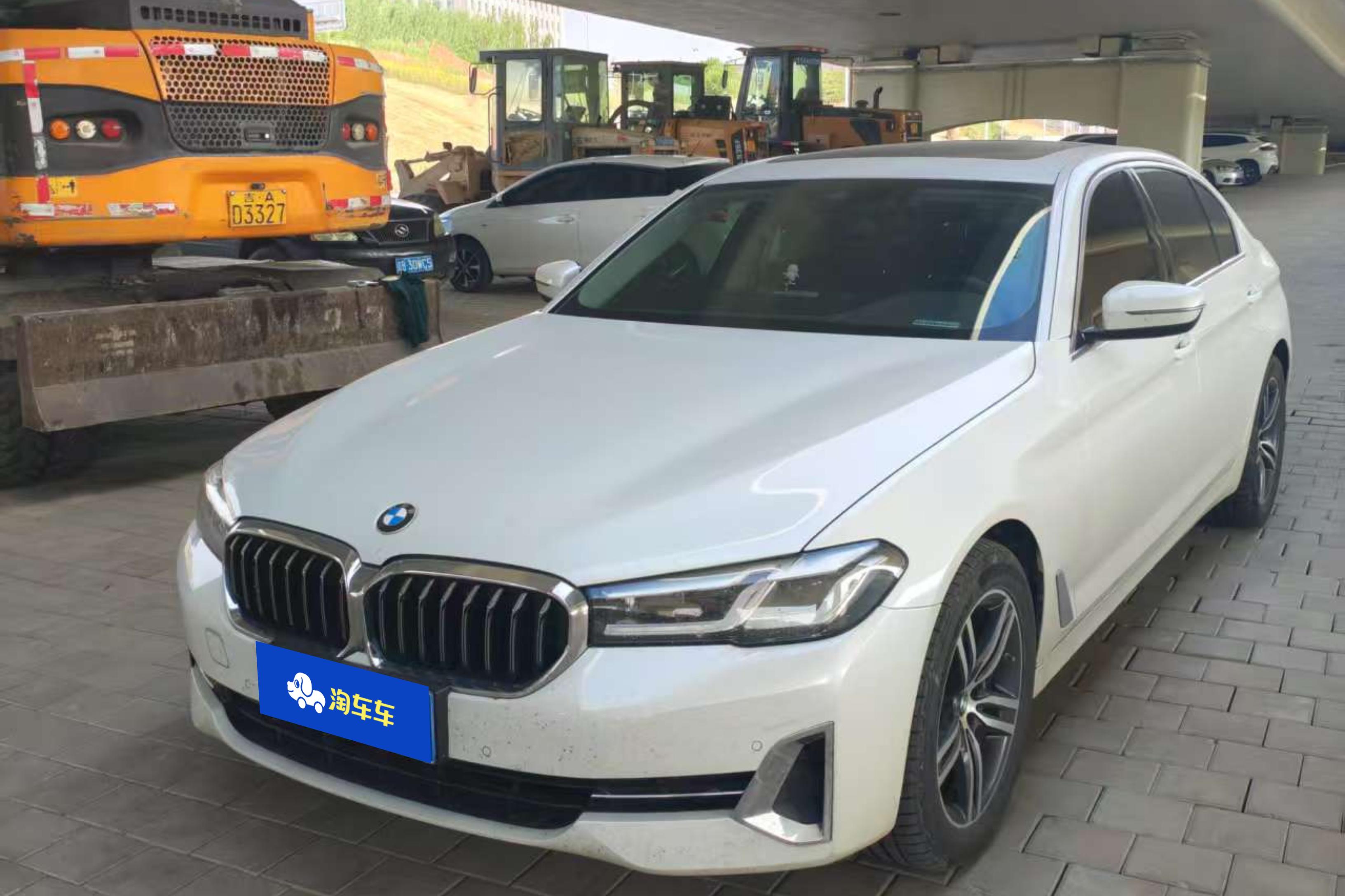 【南京二手宝马5系】宝马5系 530Li 2022款 2.0T 自动 四驱 xDrive豪华套装