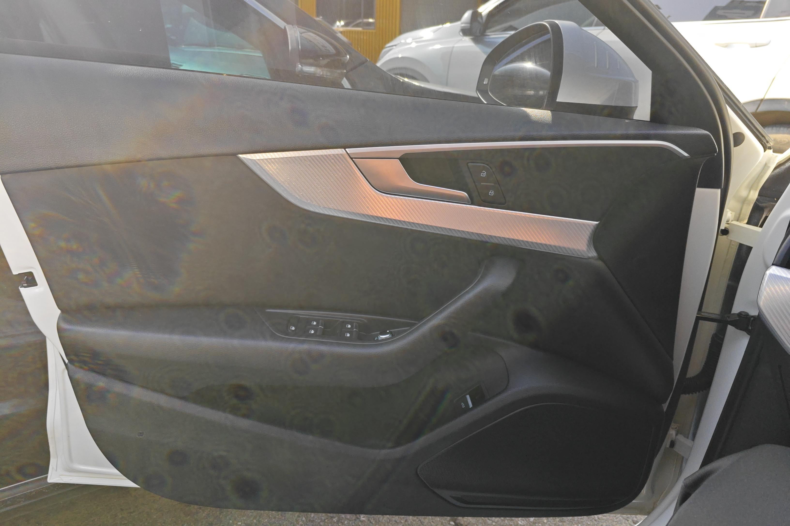 奥迪A4L 2017款 2.0T 自动 时尚型 (国Ⅴ) 