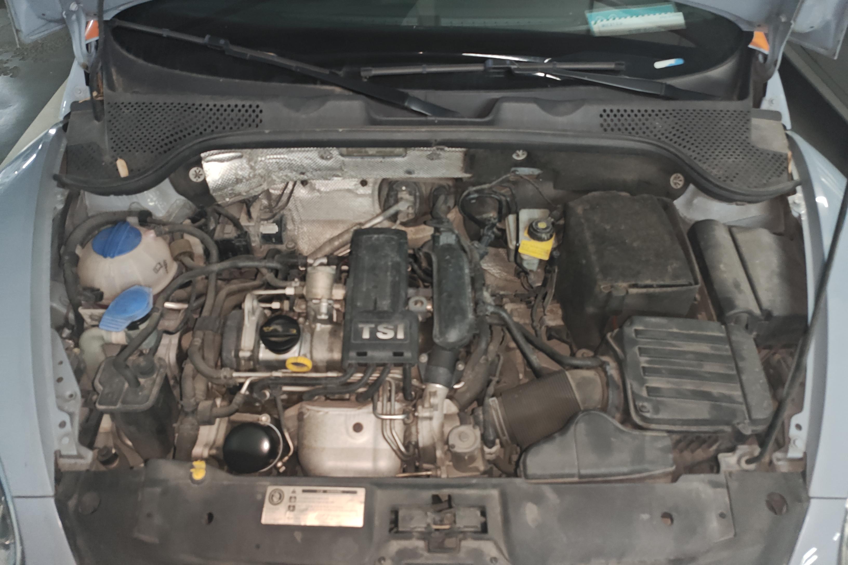 大众甲壳虫掀背 [进口] 2014款 1.2T 自动 汽油 时尚型 