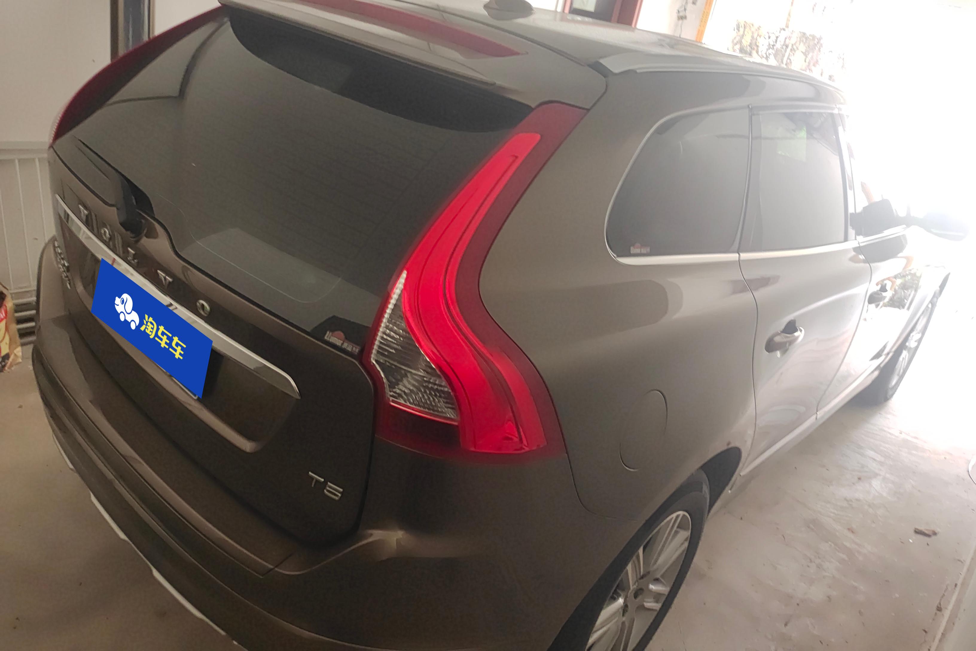 沃尔沃XC60 T5 2015款 2.0T 自动 智进版 (国Ⅴ) 