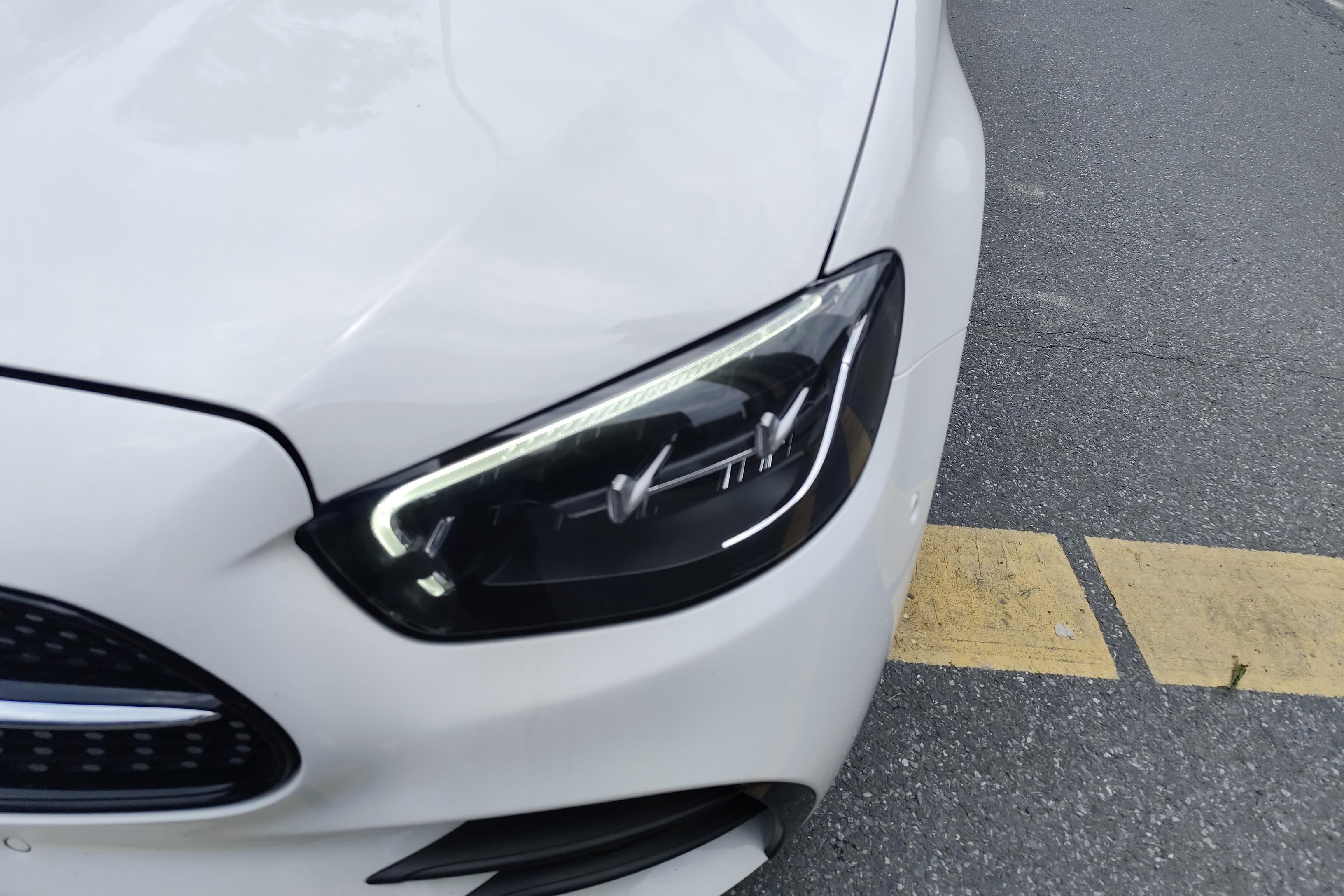奔驰E级 E260L 2021款 2.0T 自动 汽油 改款运动型 (国Ⅵ) 