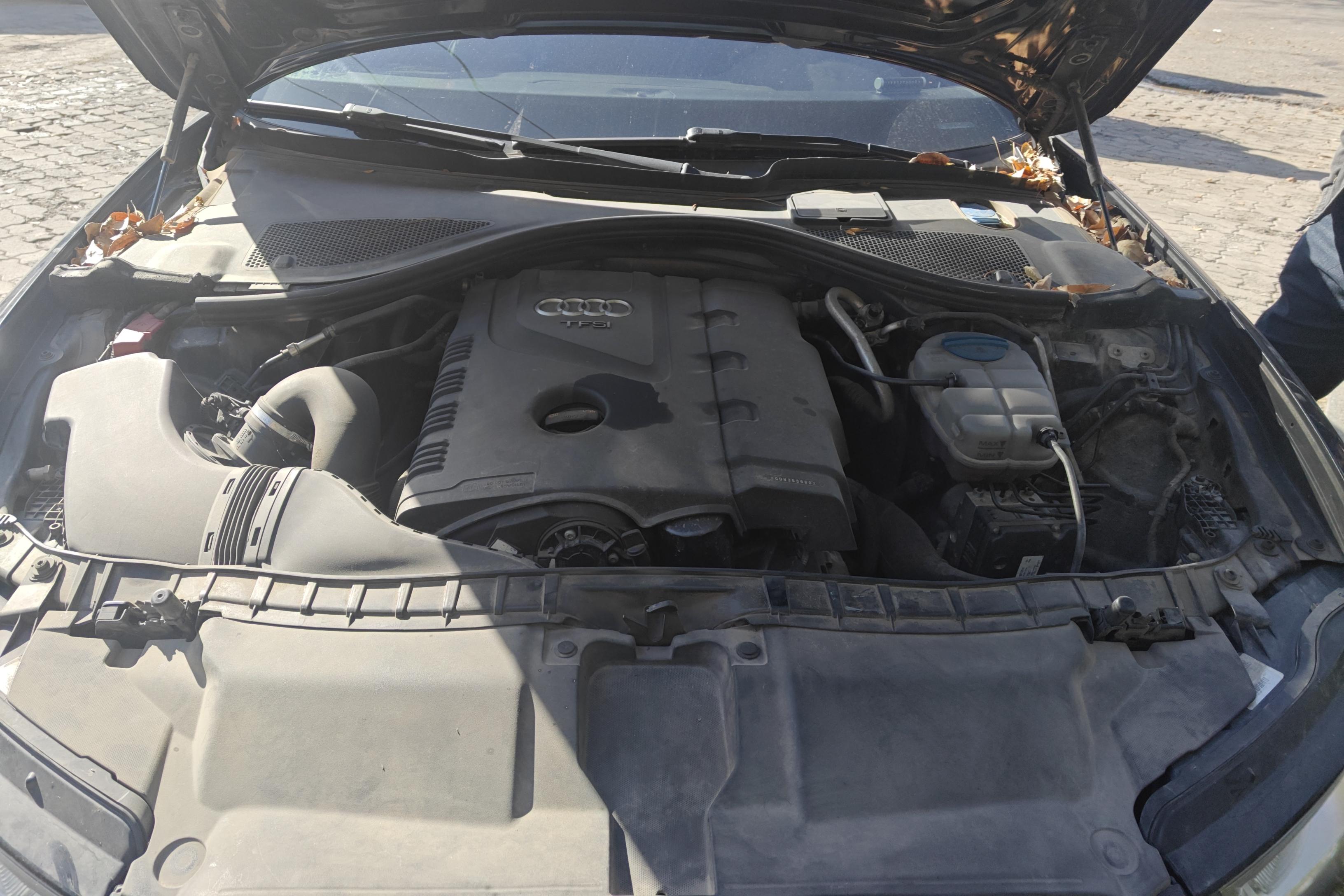 奥迪A6L TFSI 2012款 2.0T 自动 标准型 (国Ⅳ) 