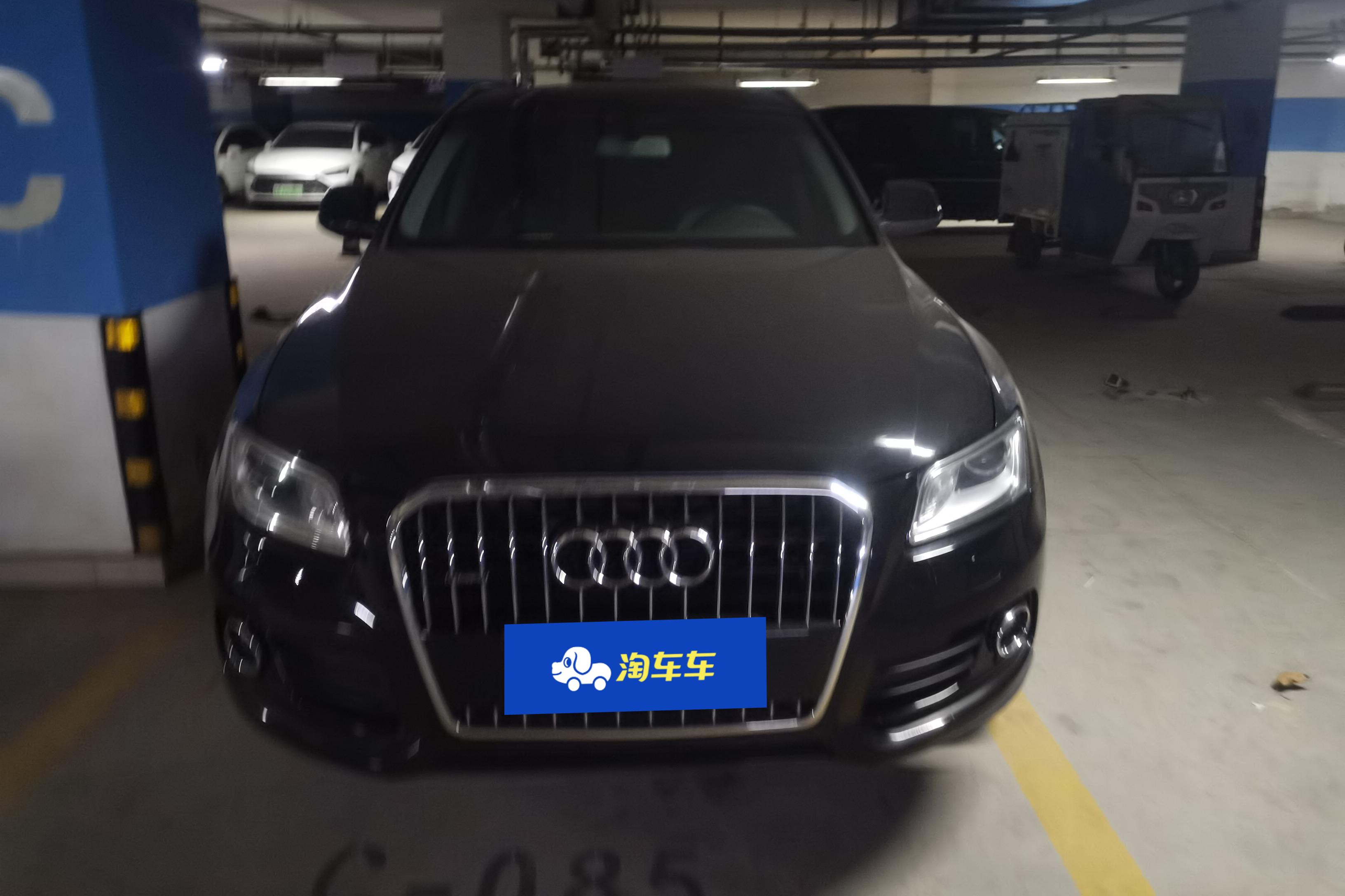 奥迪Q5 2013款 2.0T 自动 四驱 汽油 进取型 (国Ⅳ) 