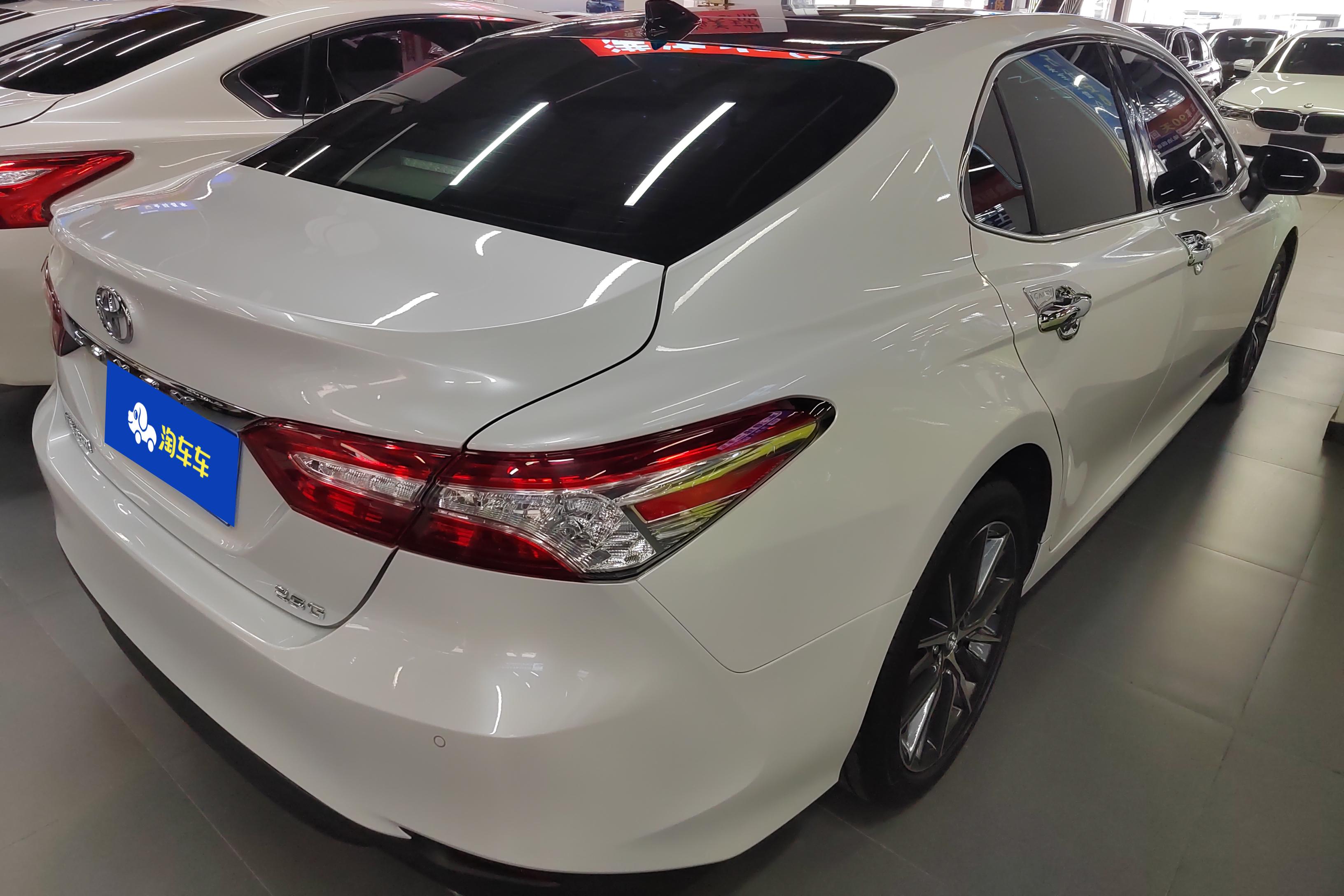 丰田凯美瑞 2021款 2.5L 自动 豪华版 (国Ⅵ) 