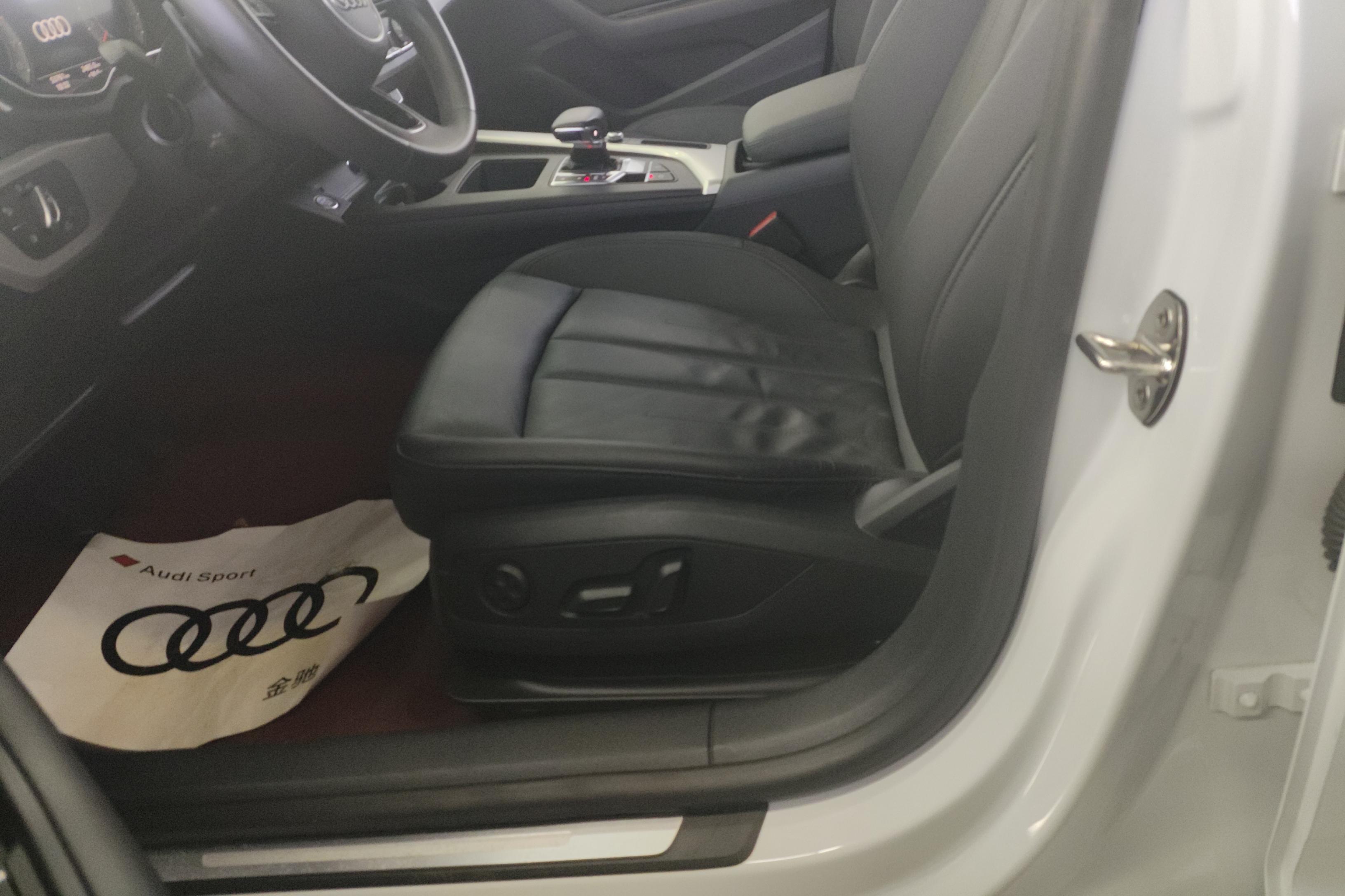 奥迪A5掀背 40TFSI [进口] 2021款 2.0T 自动 汽油 时尚致雅型 