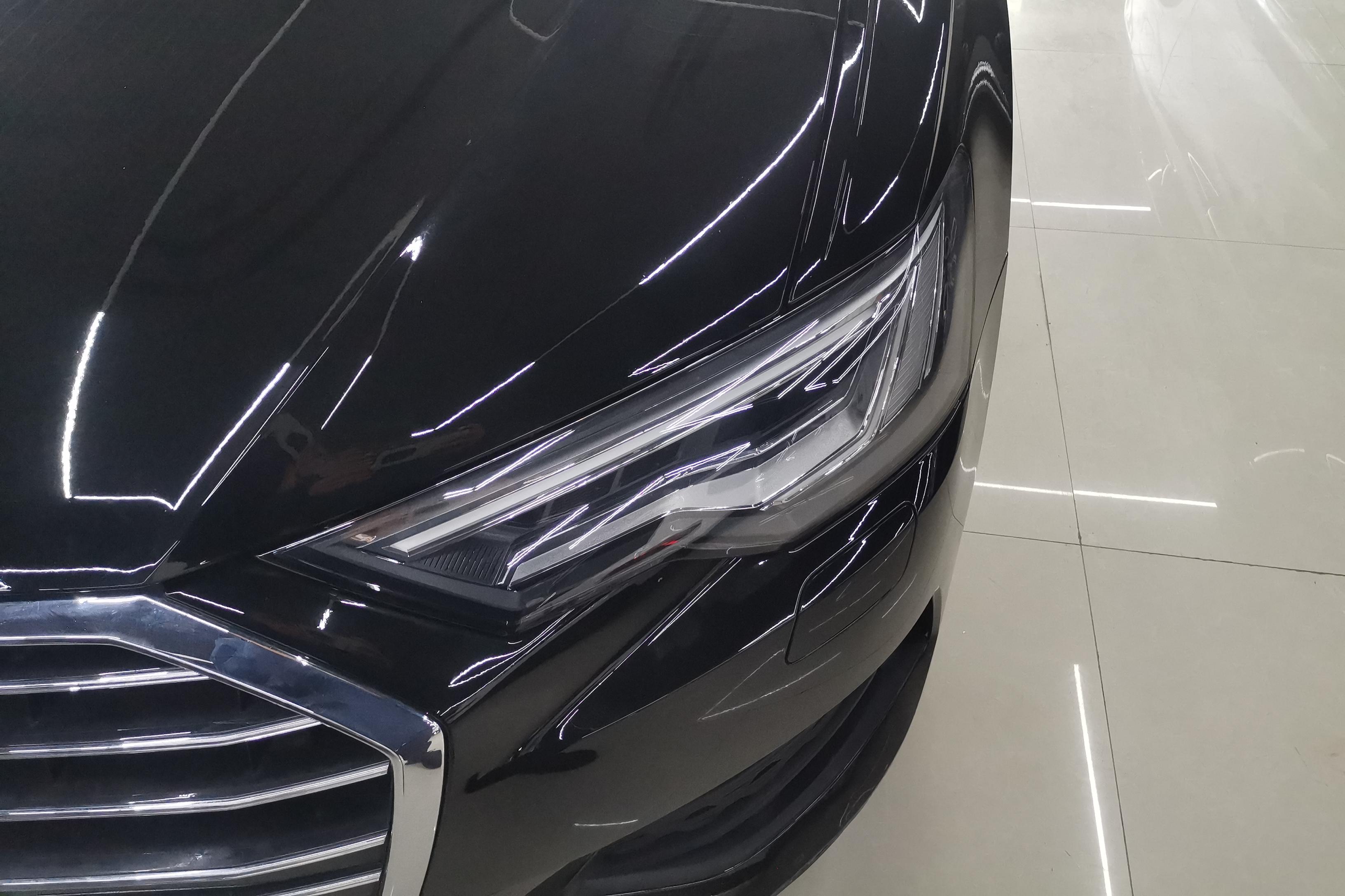 奥迪A6L 45TFSI 2022款 2.0T 自动 尊享致雅型 (国Ⅵ) 