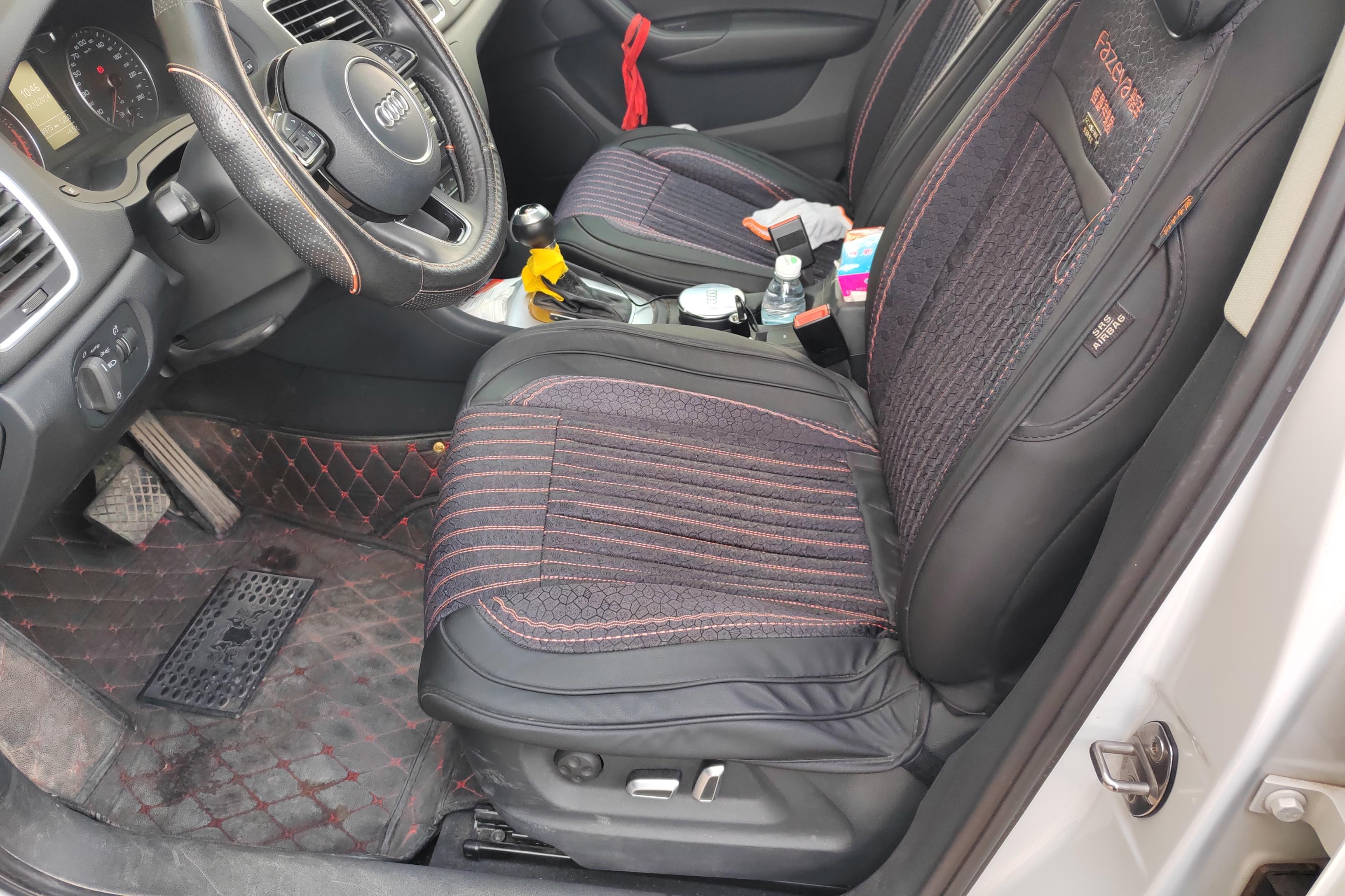 奥迪Q3 30TFSI 2018款 1.4T 自动 前驱 时尚型30周年纪念版 (国Ⅴ) 
