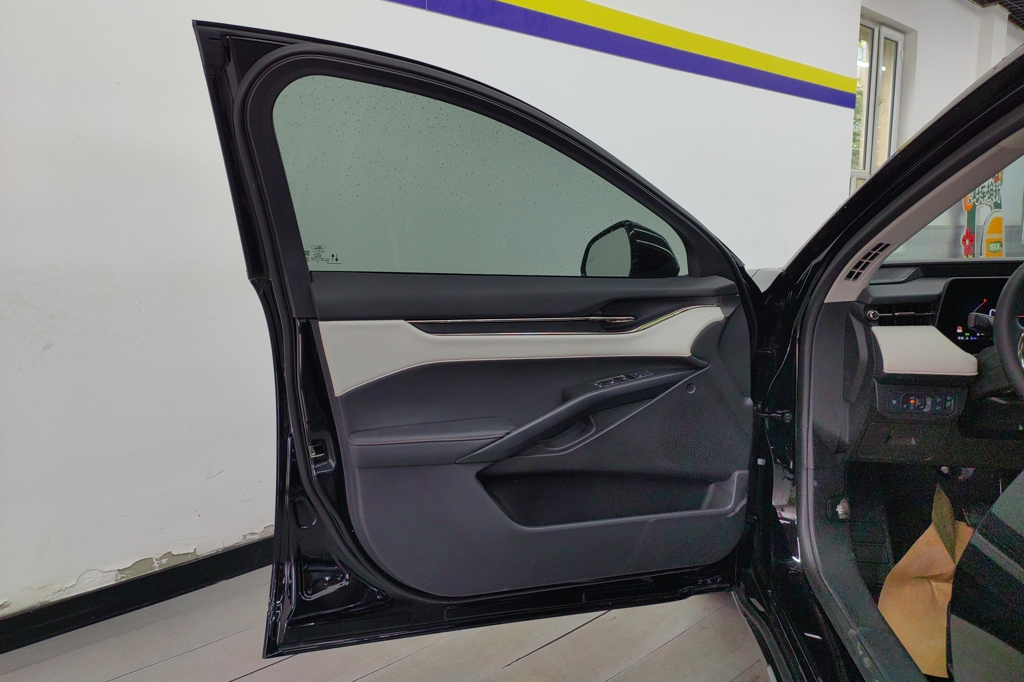 福特蒙迪欧 2022款 2.0T 自动 EcoBoost245改款豪华型 (国Ⅵ) 