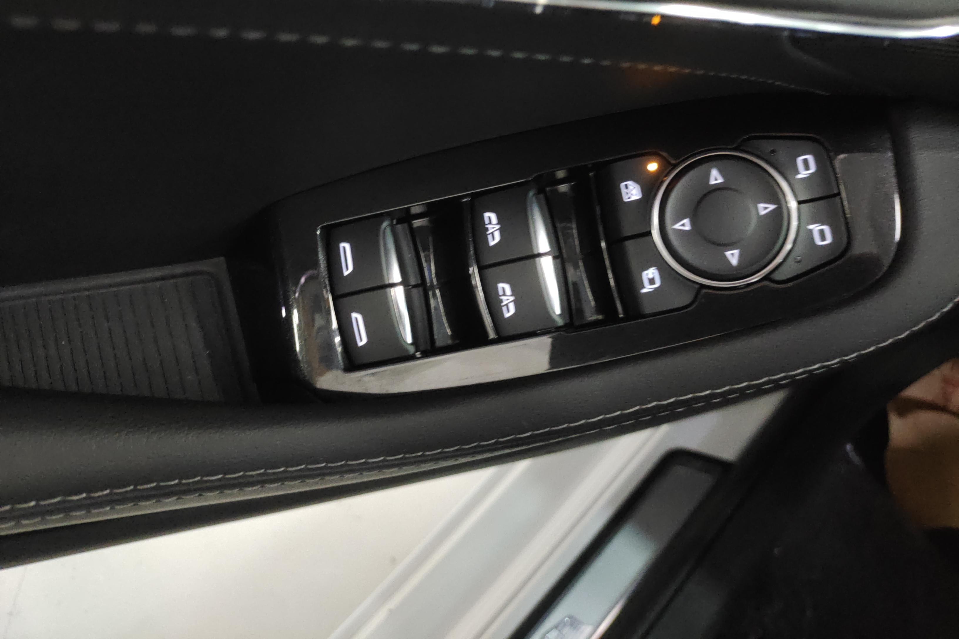 凯迪拉克CT5 2022款 2.0T 自动 28T豪华型 (国Ⅵ) 