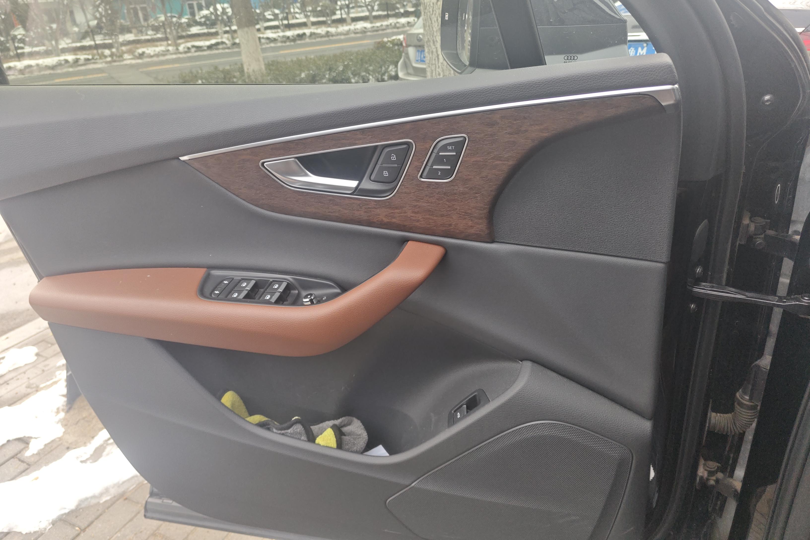 奥迪Q7 55 [进口] 2021款 3.0T 自动 运动型quattro-S-line 