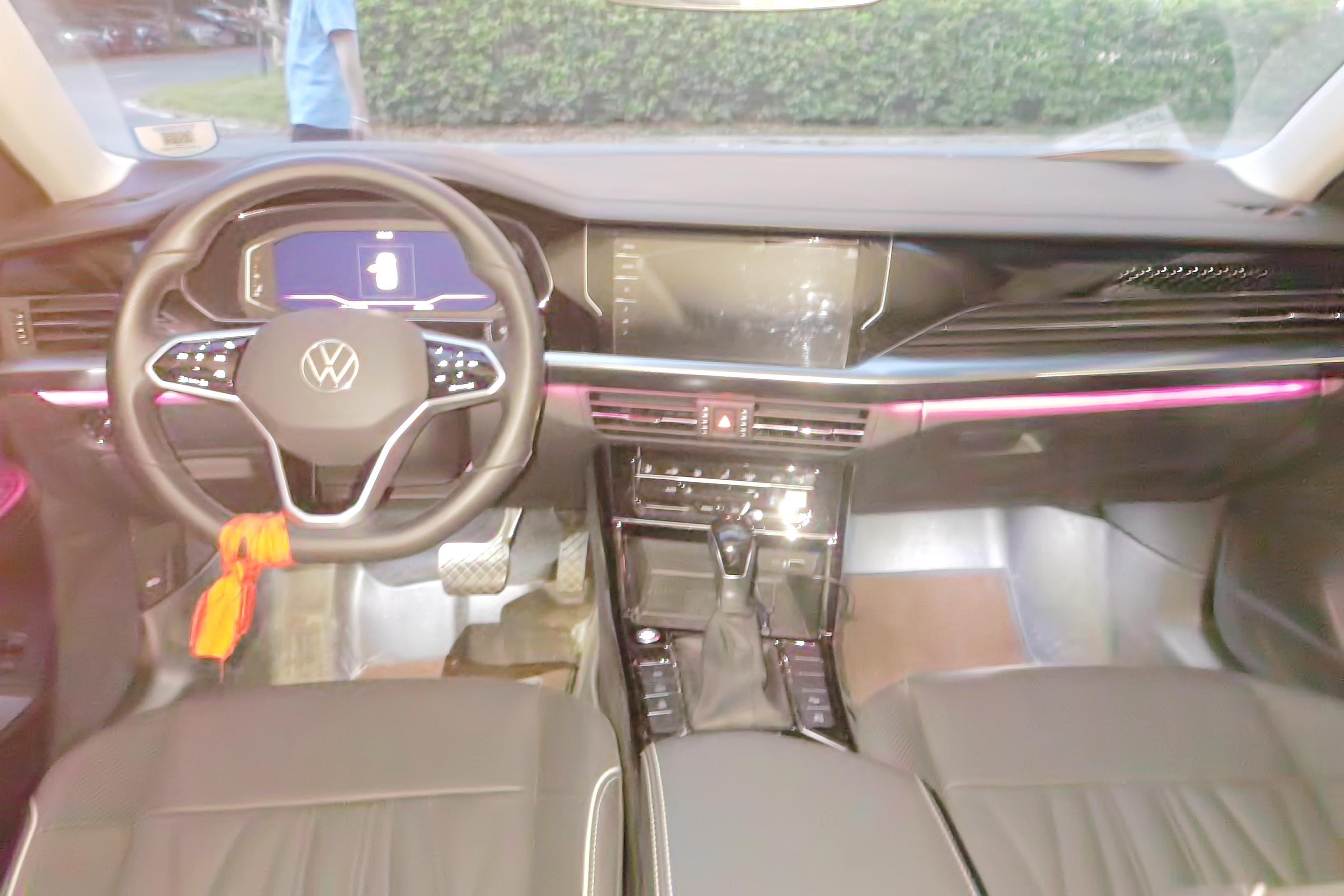 大众帕萨特 2023款 2.0T 自动 汽油 330TSI豪华版 (国Ⅵ) 