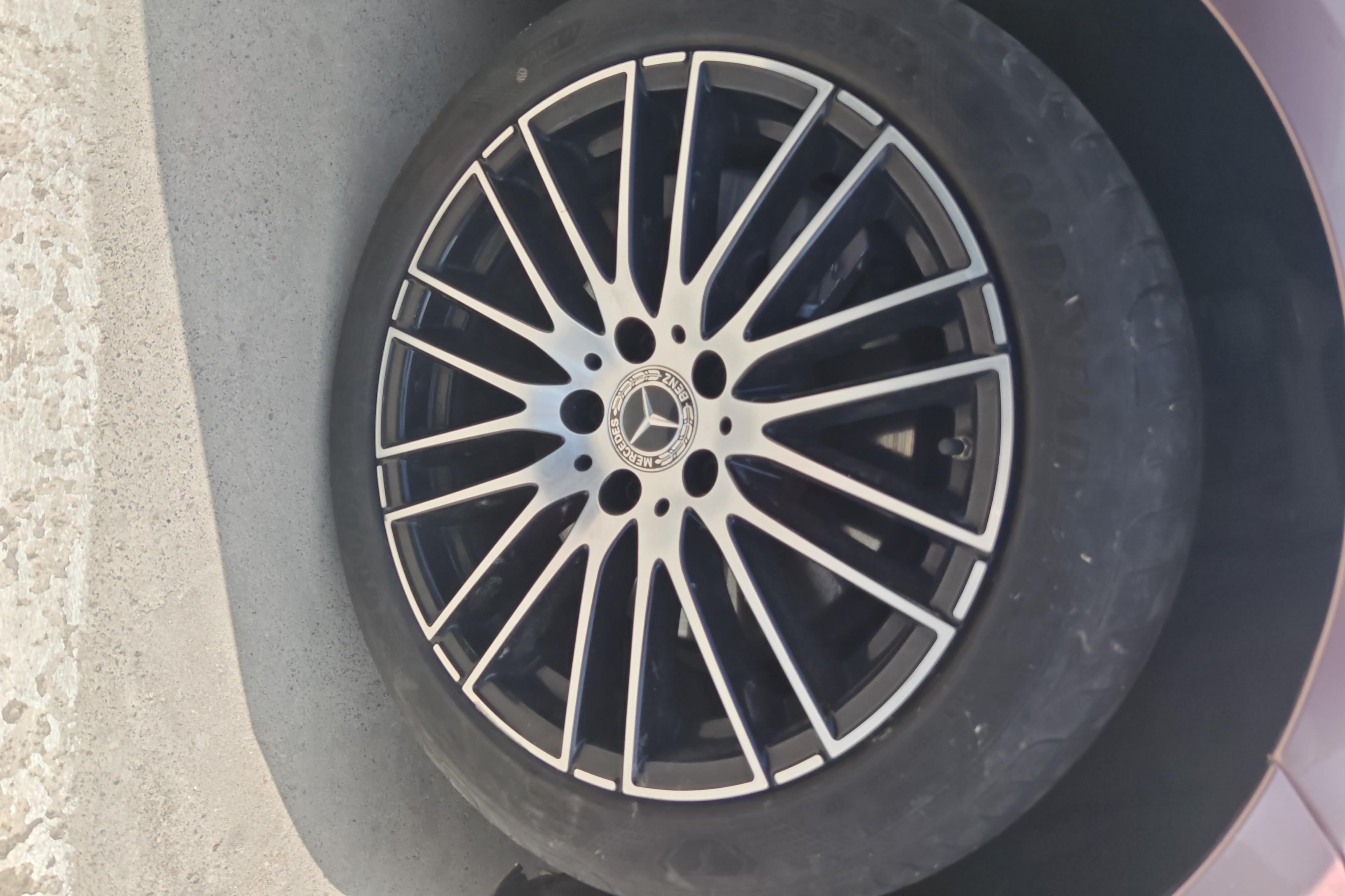 奔驰C级 C260L 2022款 1.5T 自动 改款运动版 (国Ⅵ) 