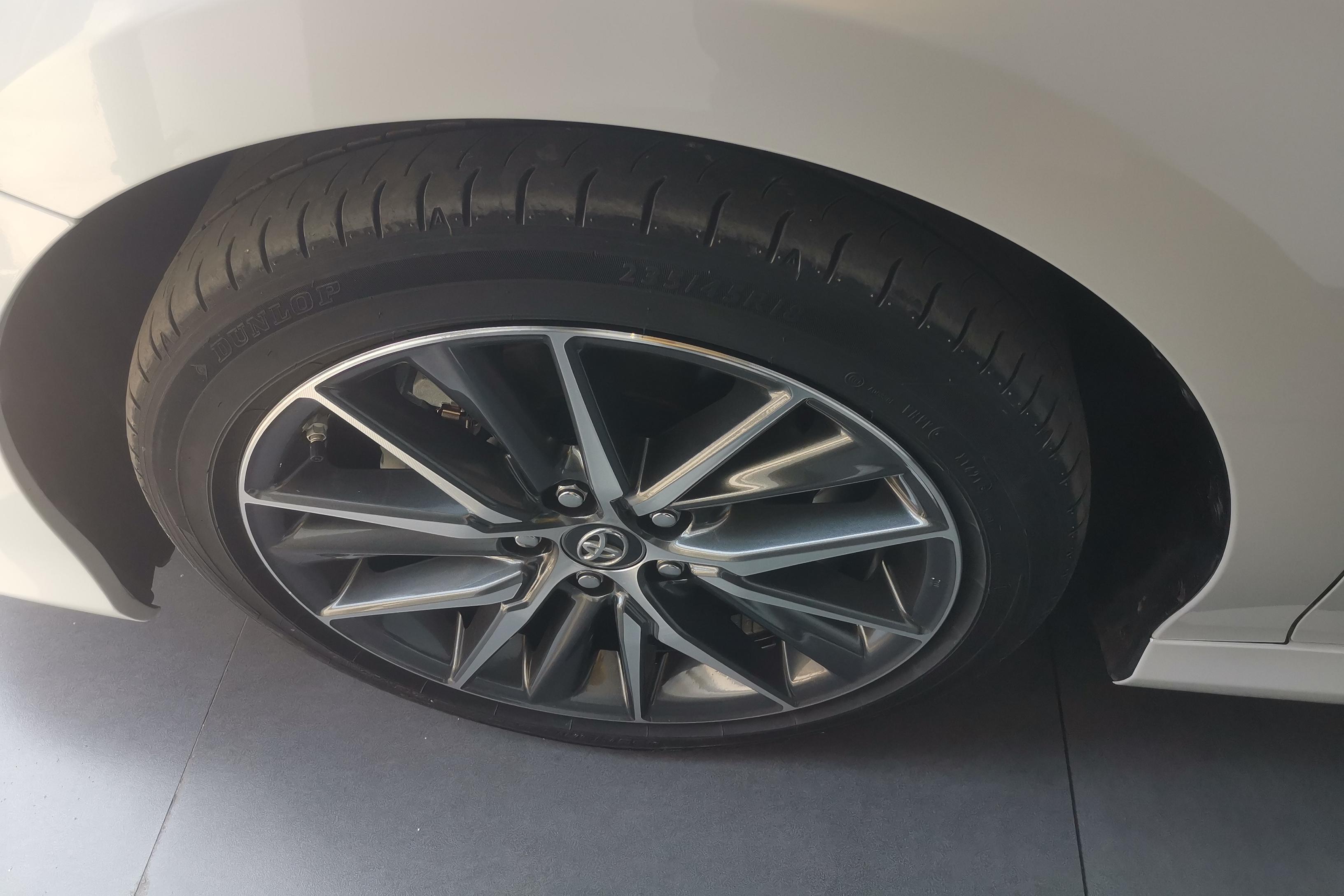 丰田凯美瑞 2021款 2.5L 自动 豪华版 (国Ⅵ) 