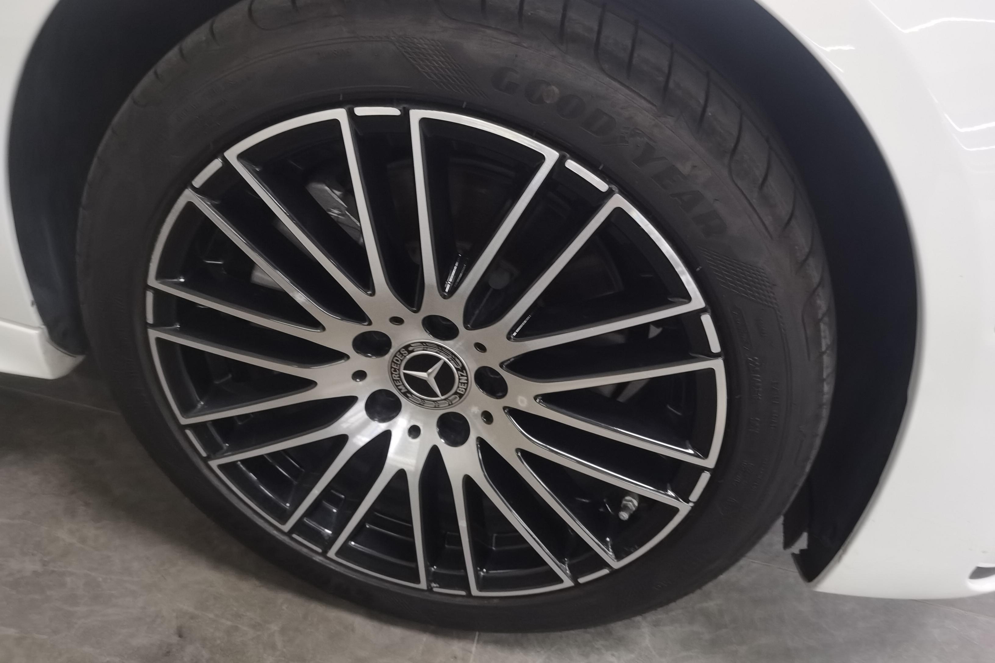 奔驰C级 C260L 2022款 1.5T 自动 改款运动版 (国Ⅵ) 
