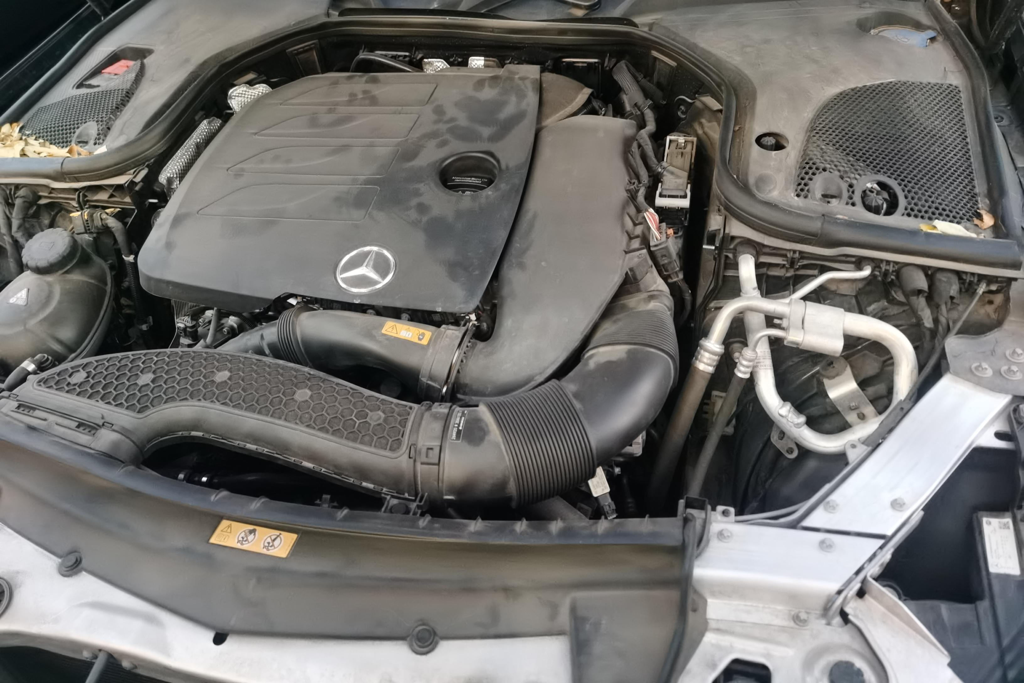 奔驰CLS级 CLS300 [进口] 2022款 2.0T 自动 豪华型 