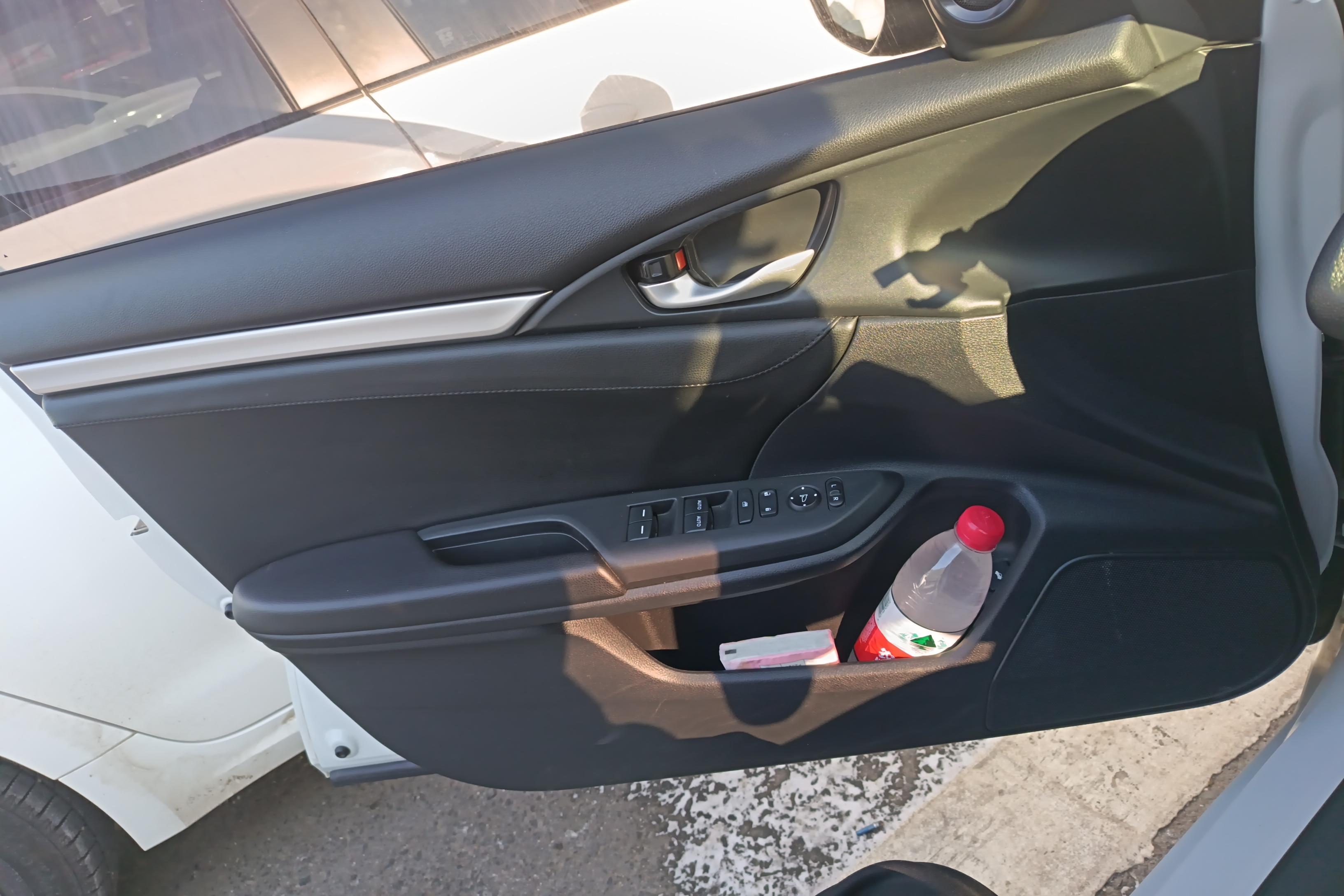 本田思域 2019款 1.5T 自动 劲动版220TURBO (国Ⅵ) 
