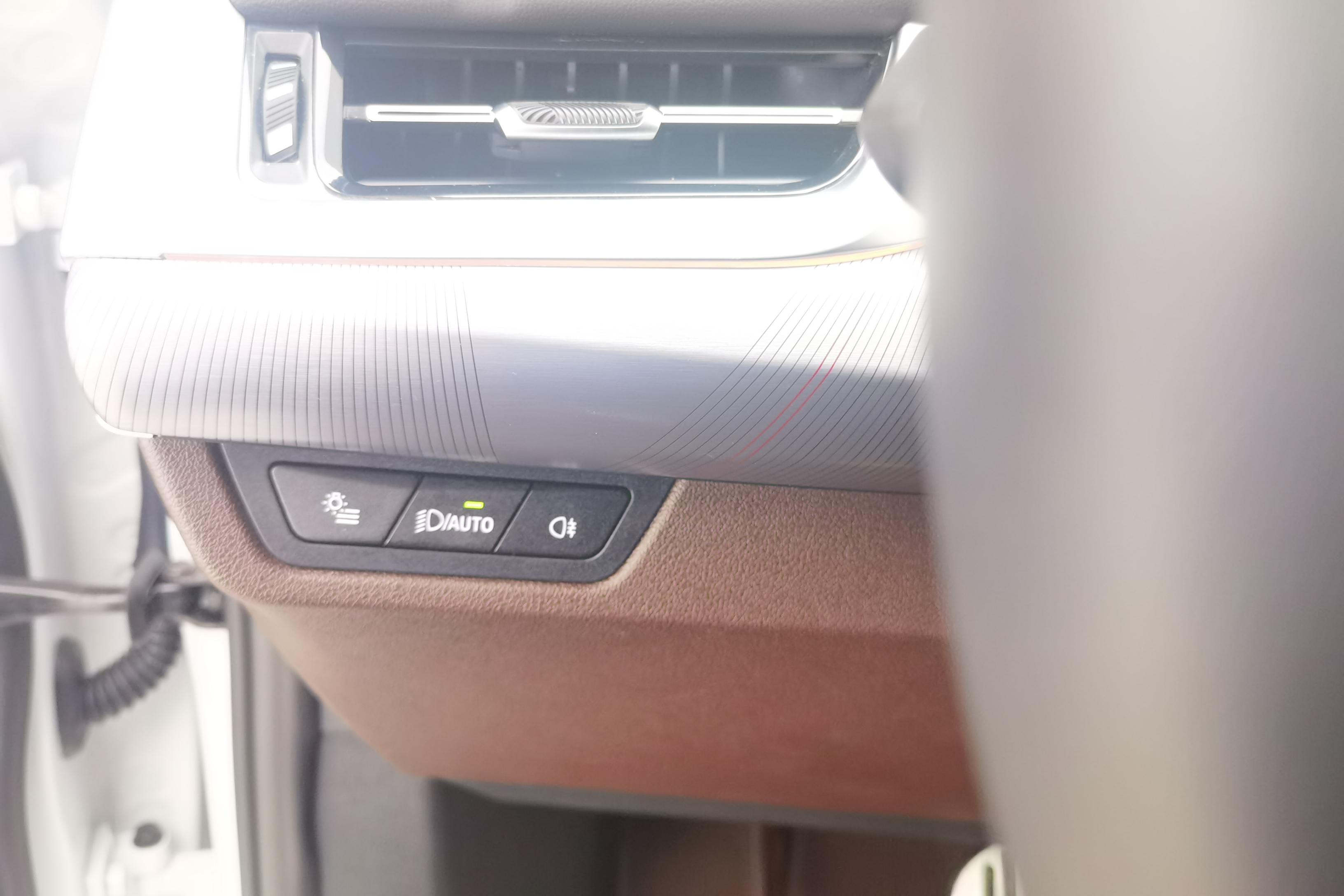 宝马X1 sDrive25Li 2024款 2.0T 自动 前驱 汽油 M运动套装 (国Ⅵ) 