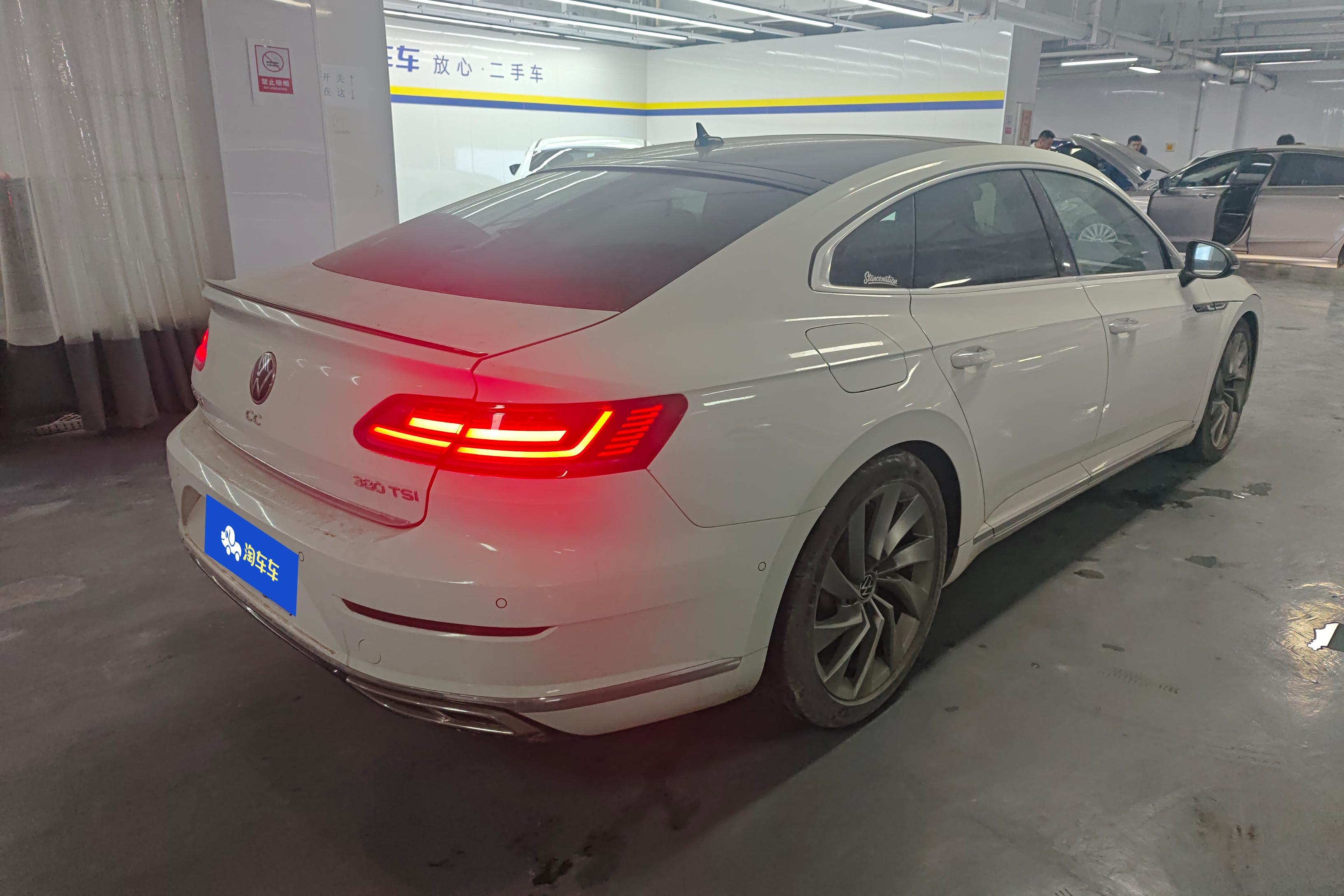 大众CC 2021款 2.0T 自动 夺目版 (国Ⅵ) 