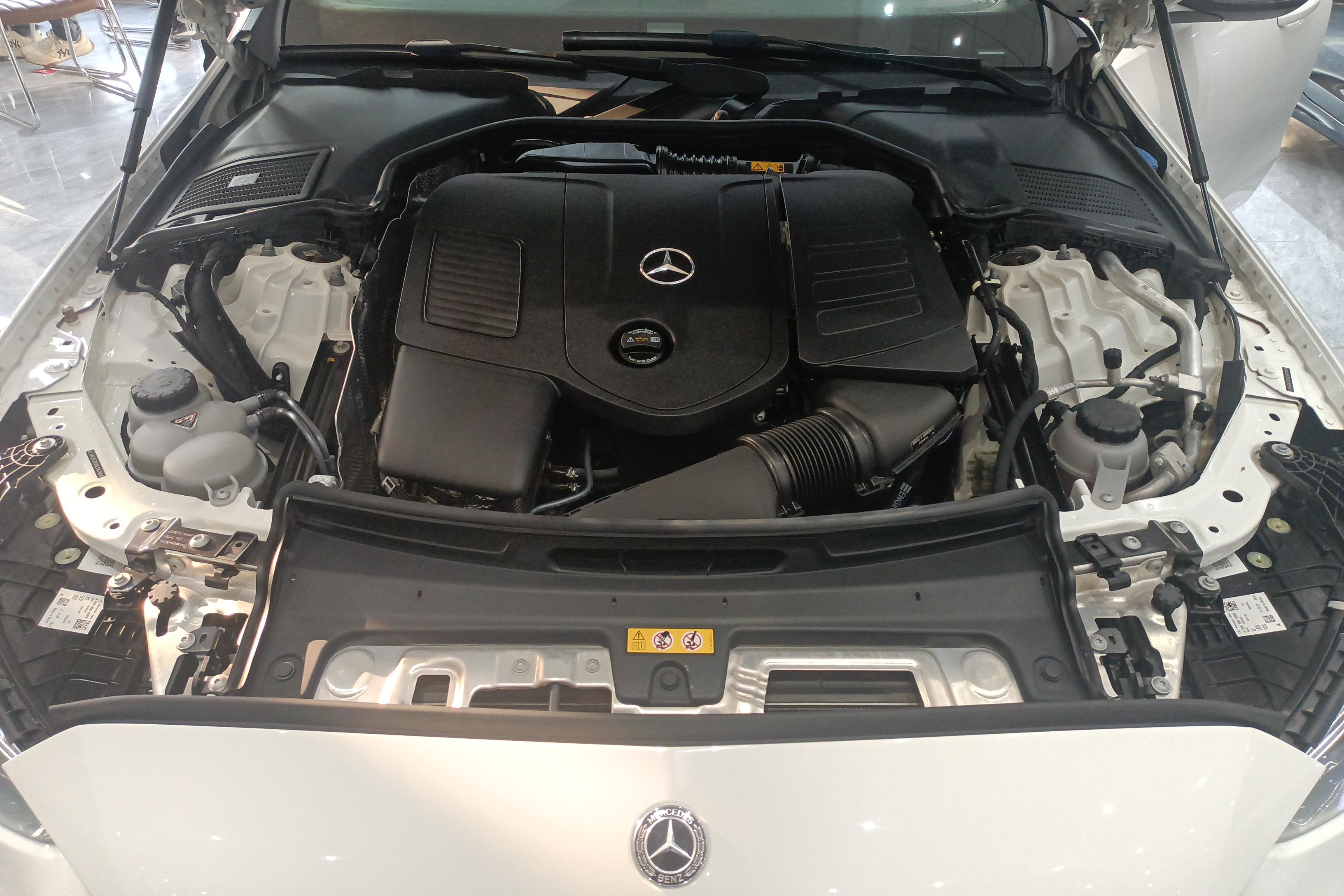 奔驰C级 C260L 2022款 1.5T 自动 运动版 (国Ⅵ) 