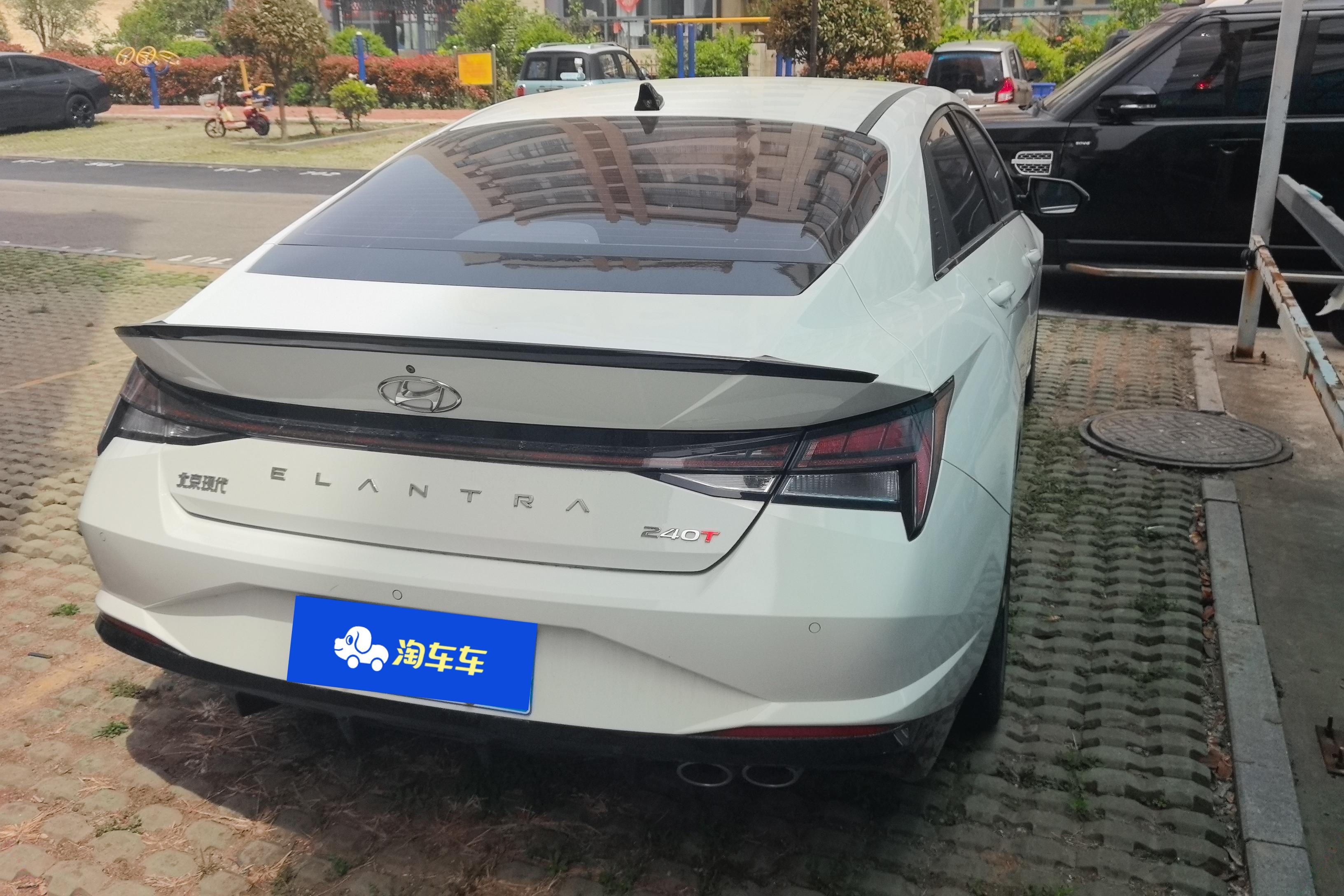 现代伊兰特 2021款 1.4T 自动 4门5座三厢车 LUX尊贵版 (国Ⅵ) 