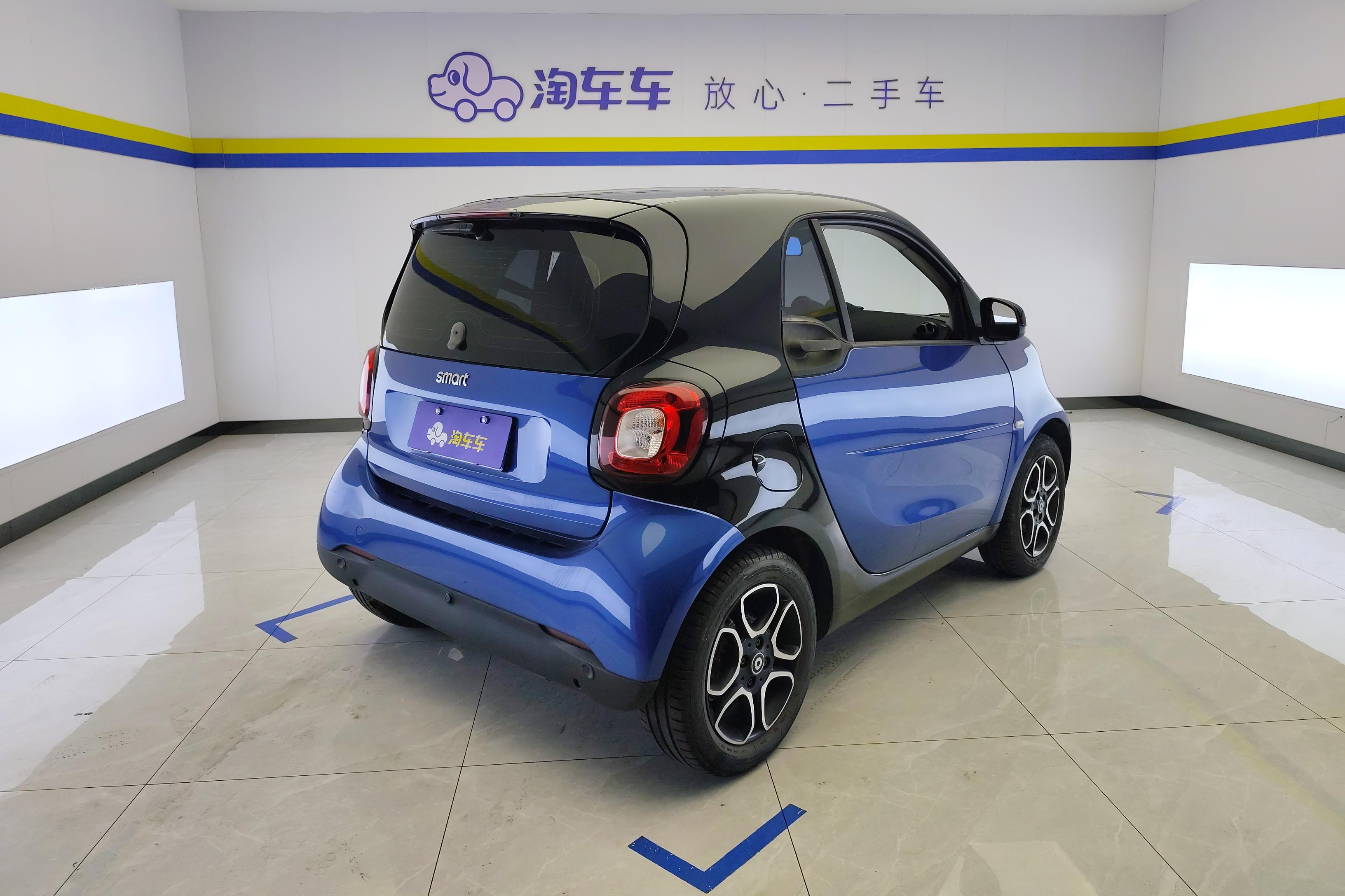 SmartForTwo [进口] 2018款 0.9T 自动 汽油 先锋版 