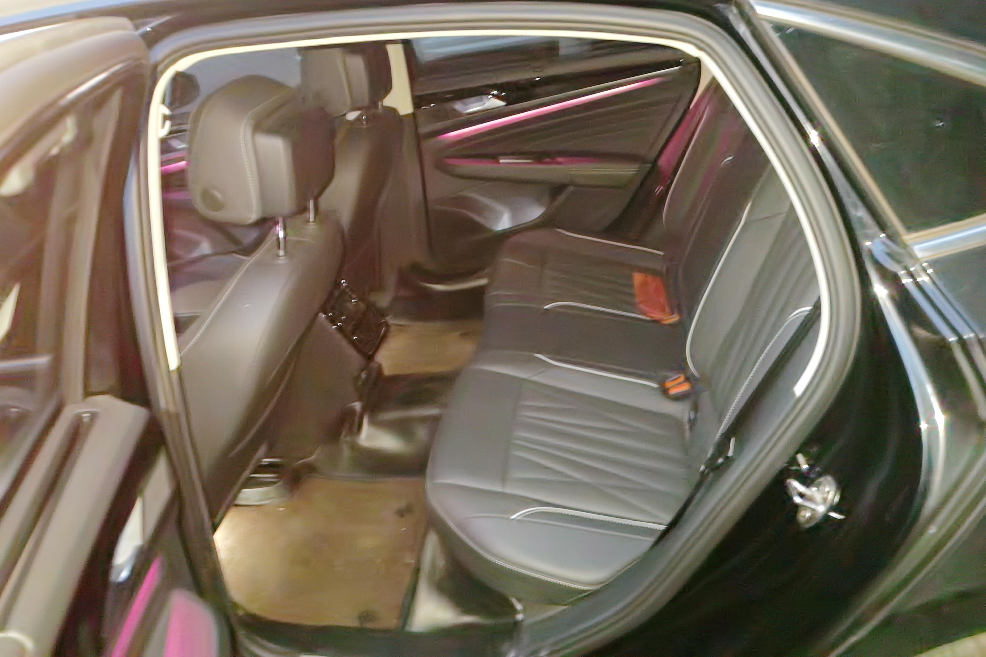 大众帕萨特 2023款 2.0T 自动 汽油 330TSI豪华版 (国Ⅵ) 