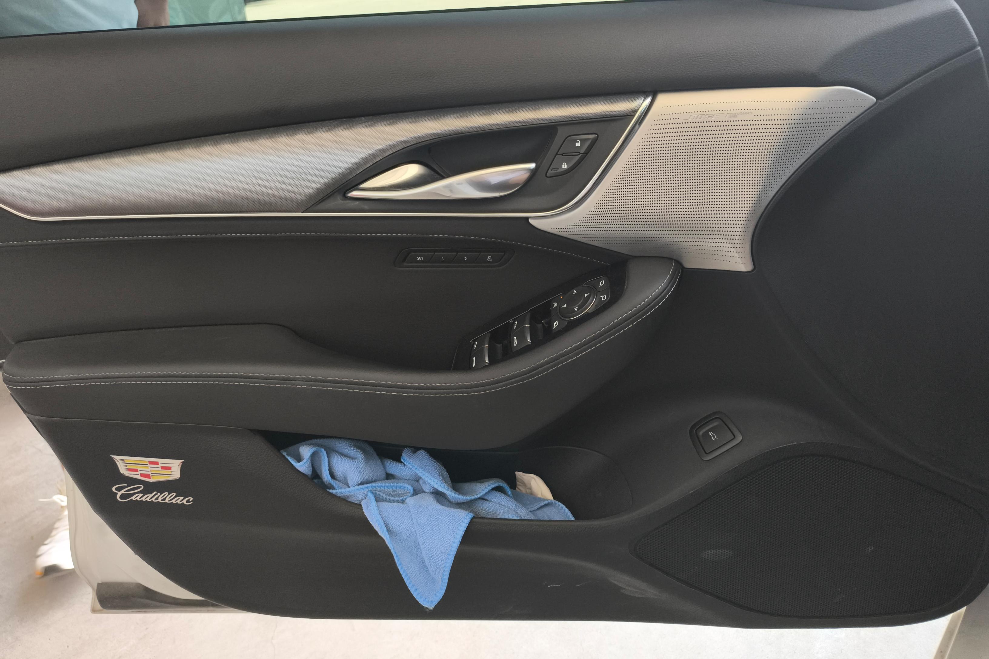 凯迪拉克CT5 2020款 2.0T 自动 领先运动型 (国Ⅵ) 