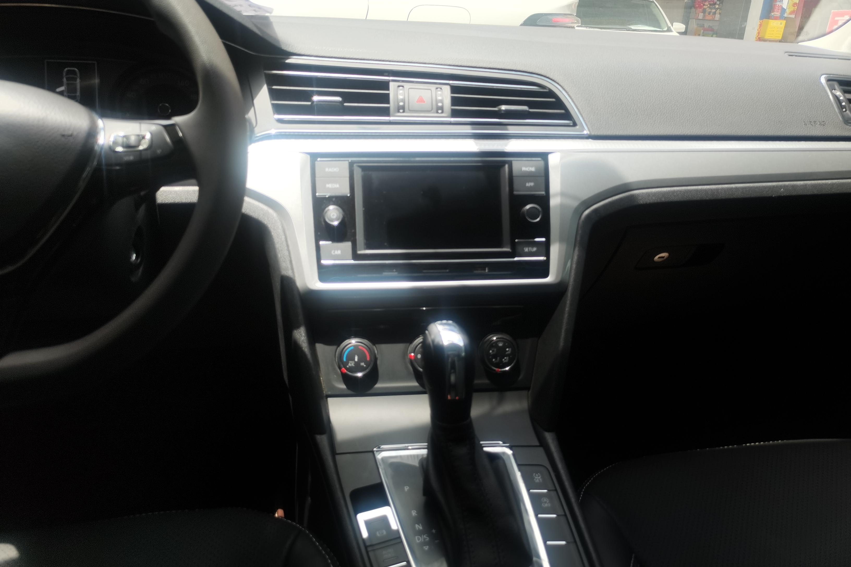 大众凌渡 2019款 1.4T 手动 230TSI风尚版 (国Ⅵ) 