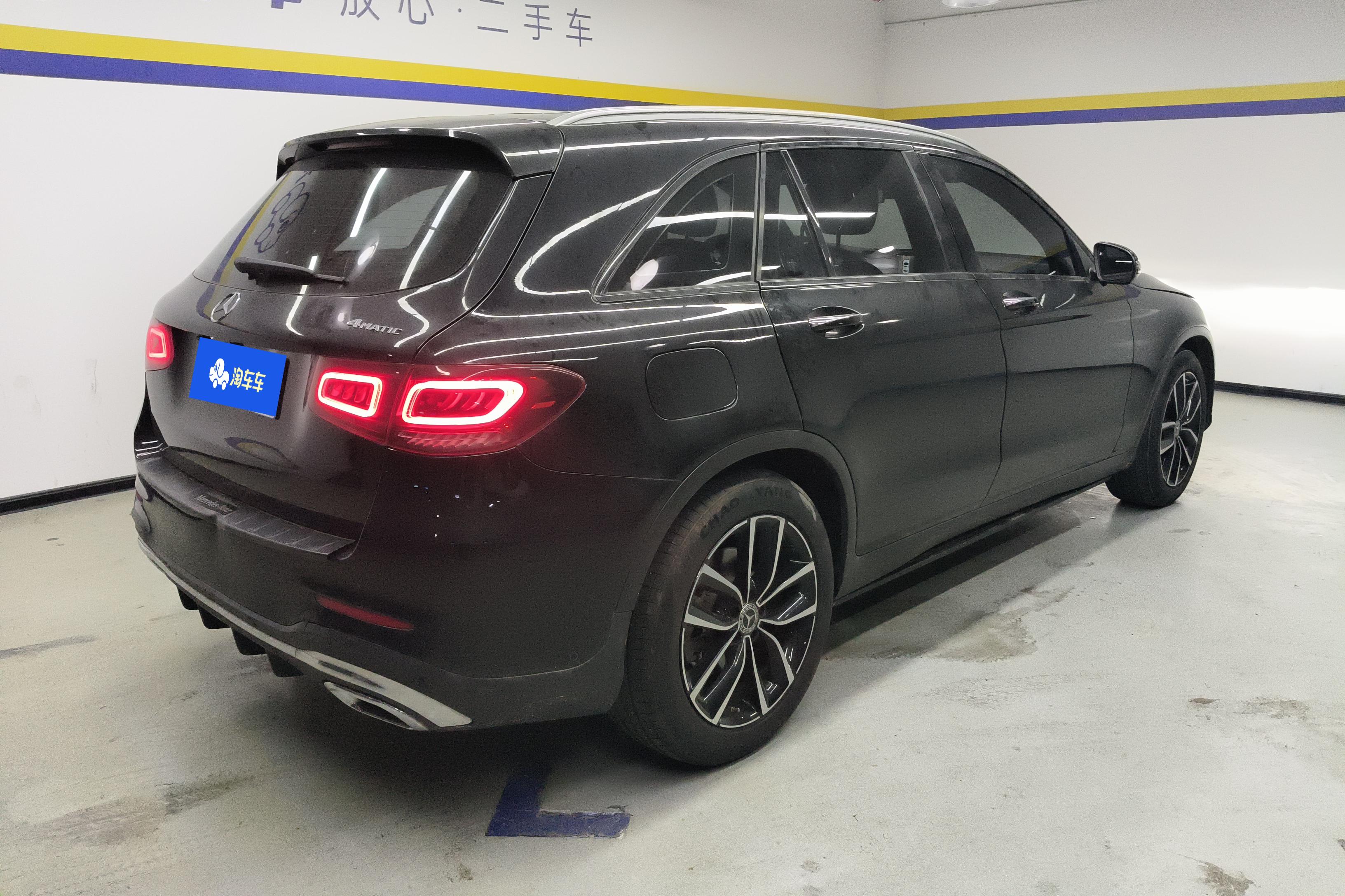 奔驰GLC 260L 2021款 2.0T 自动 豪华型 (国Ⅵ) 