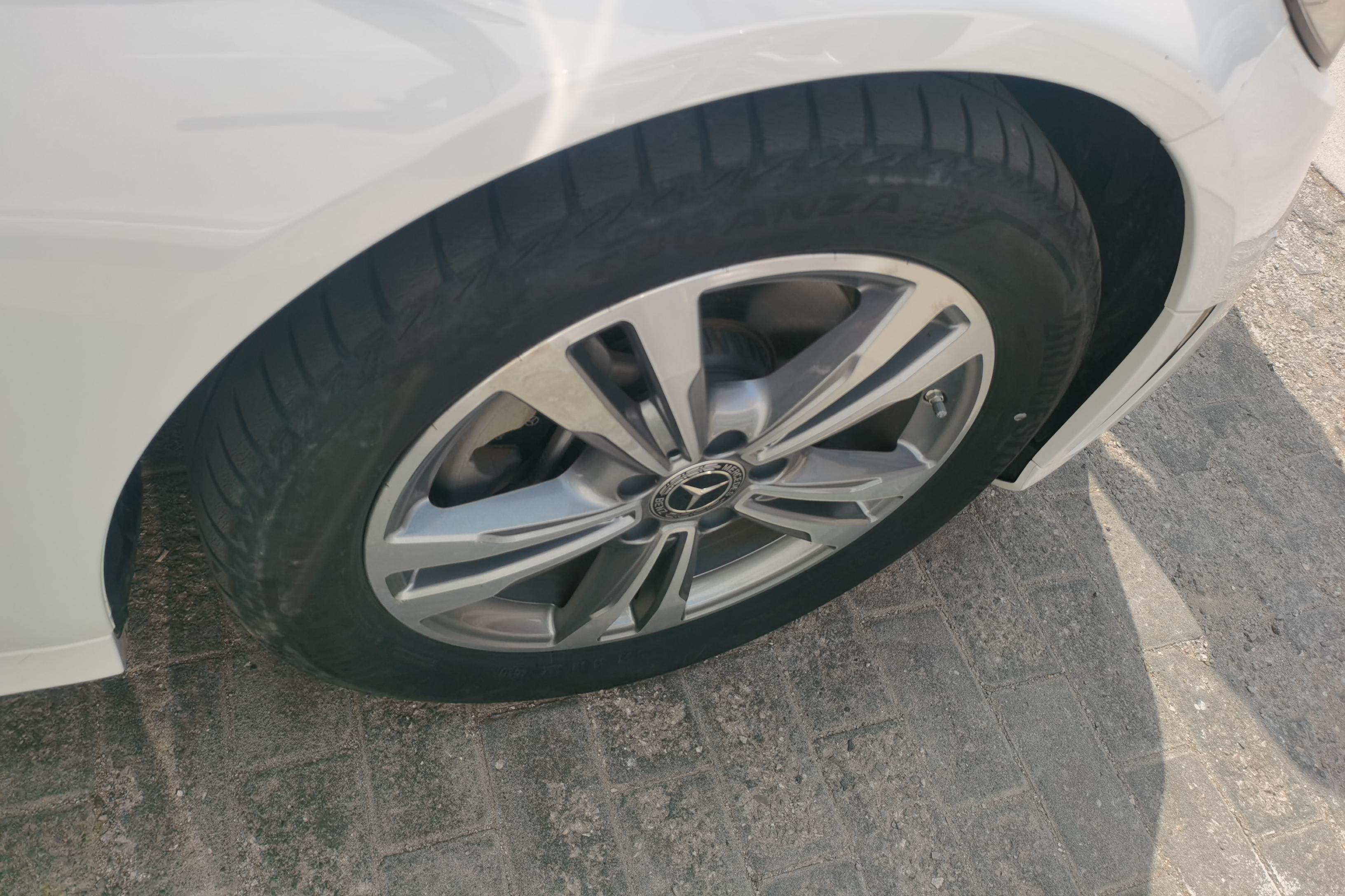 奔驰C级 C200L 2021款 1.5T 自动 时尚型运动版 (国Ⅵ) 