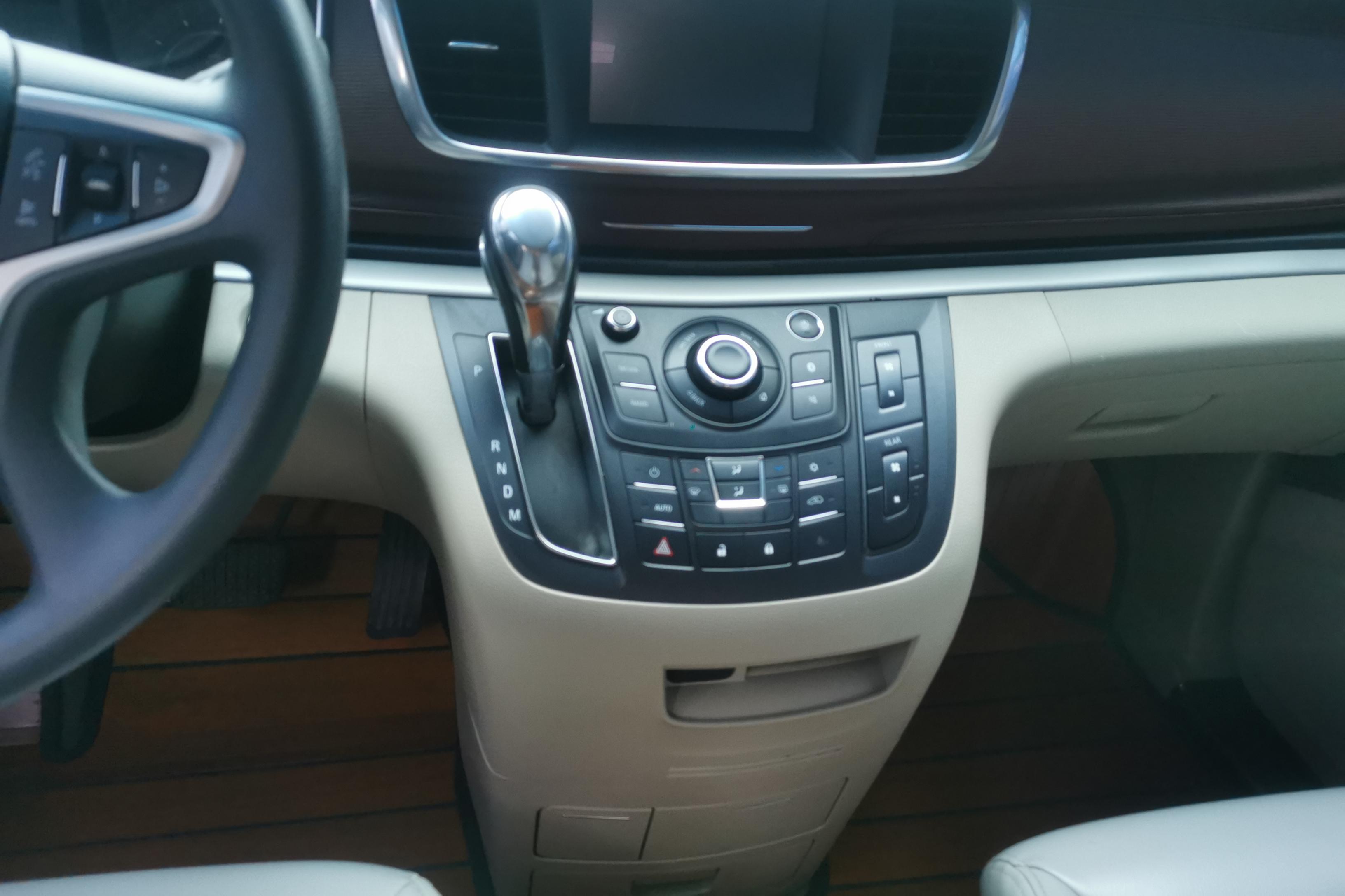 别克GL8 2018款 2.0T 自动 7座 28T舒适型 (国Ⅵ) 