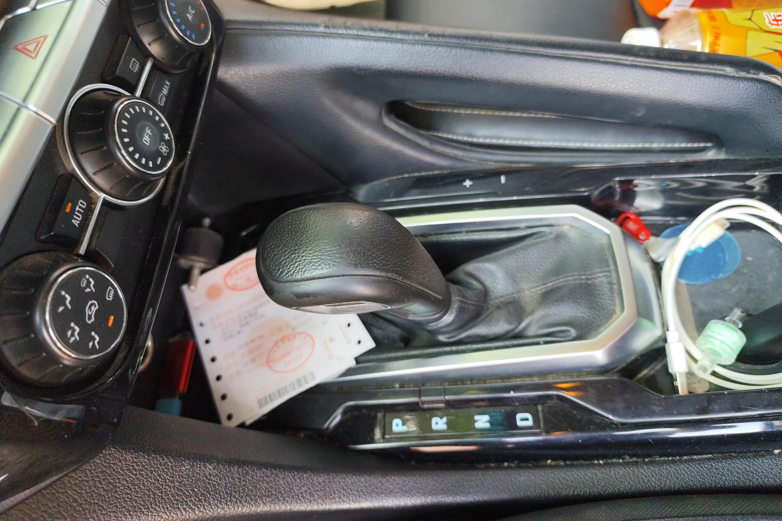 江铃驭胜 S350 2017款 2.0T 自动 后驱 豪华天窗版 (国Ⅴ) 