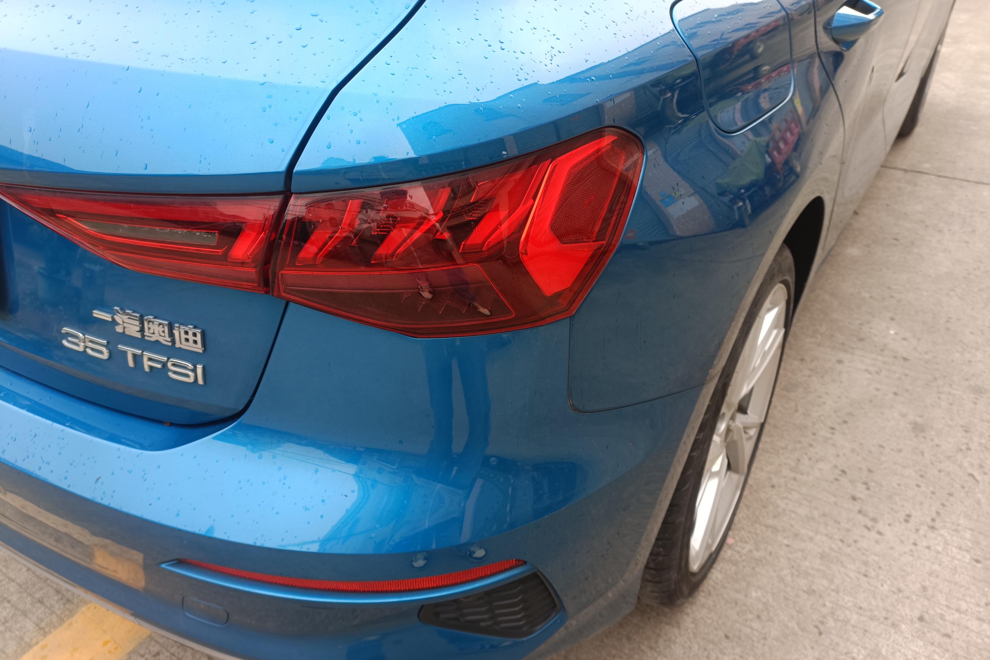 奥迪A3 35TFSI 2021款 1.4T 自动 汽油 时尚致雅型Sportback (国Ⅵ) 