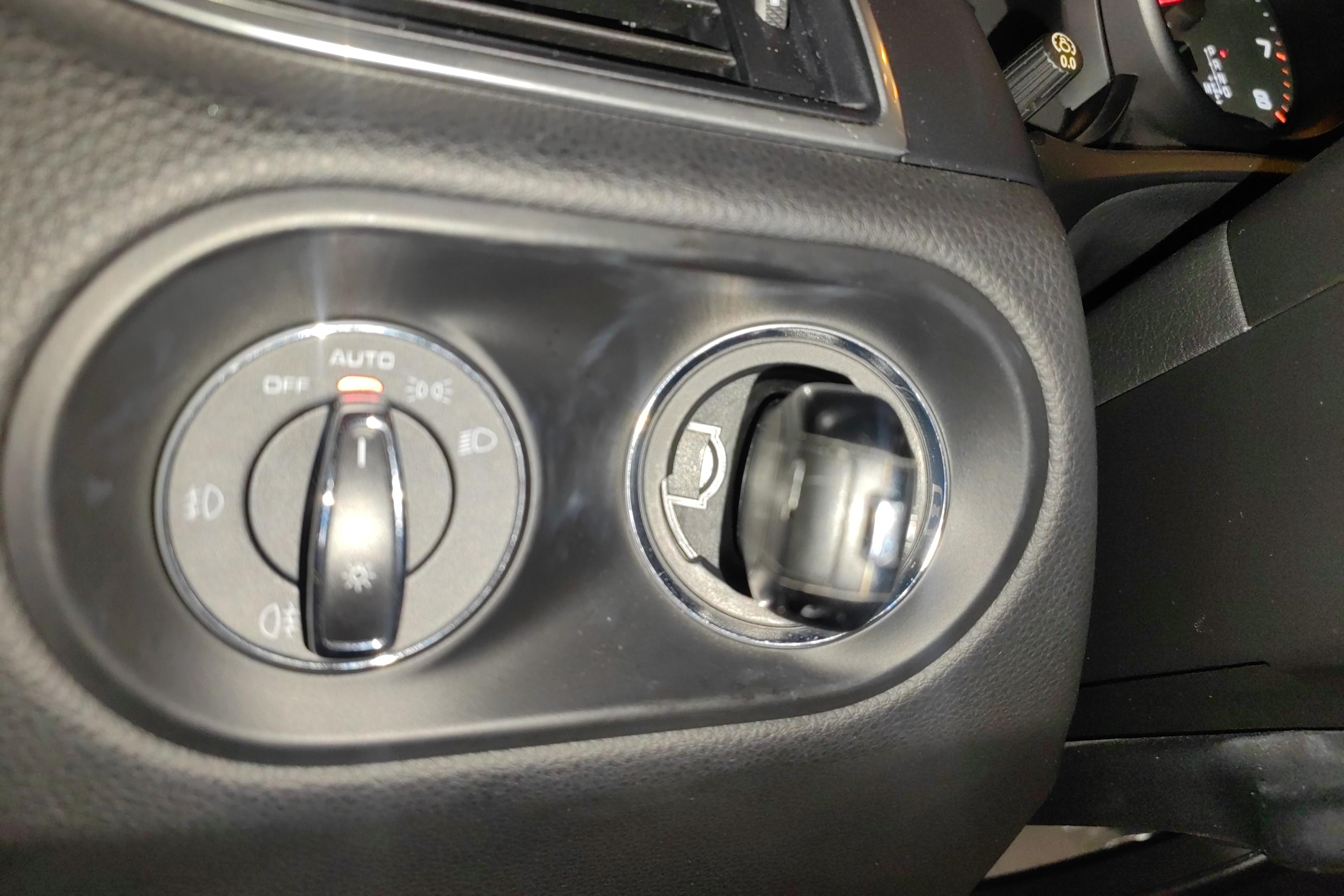 保时捷Macan [进口] 2017款 2.0T 自动 四驱 (国Ⅴ) 