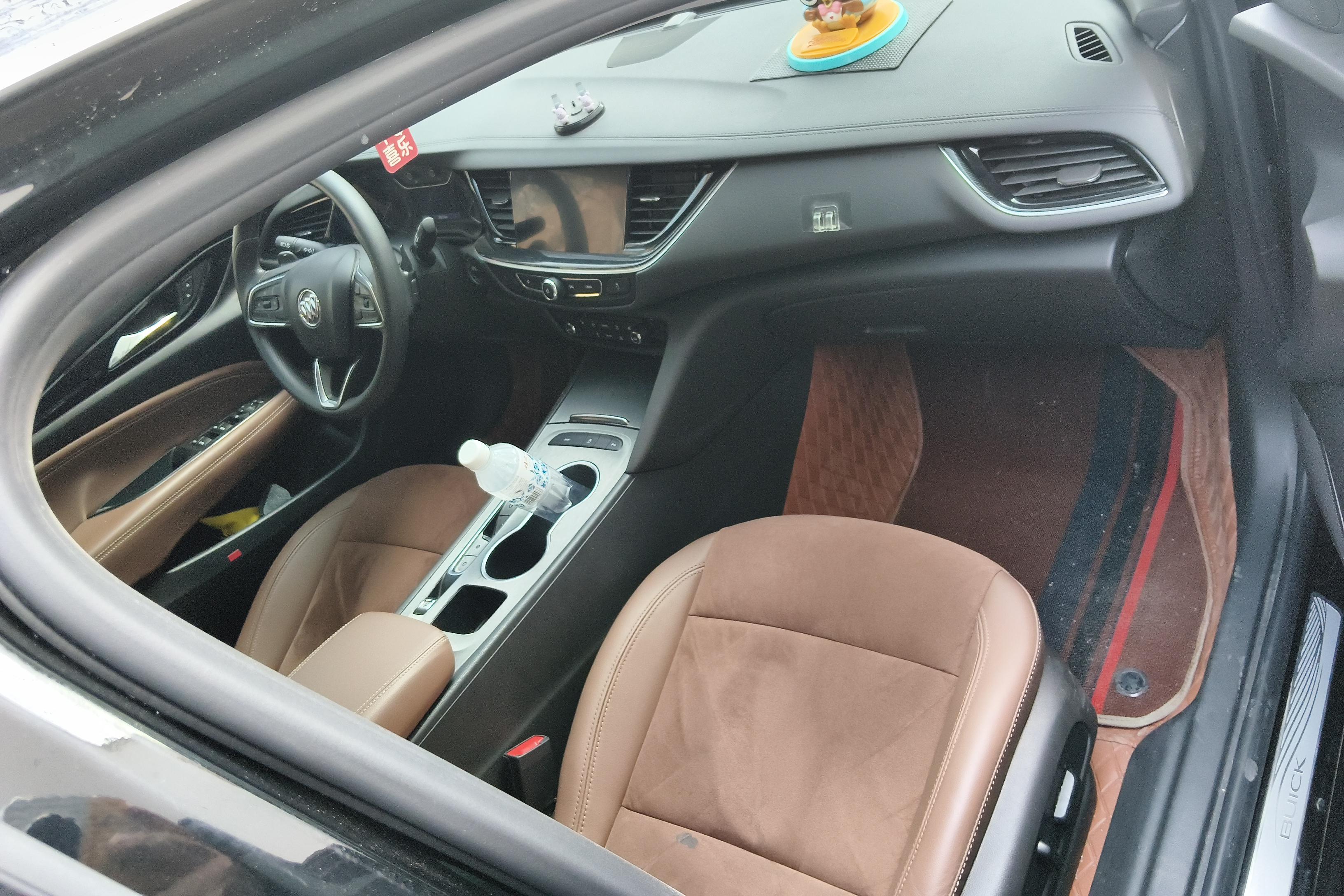别克君威 2022款 2.0T 自动 前驱 652T智享型 (国Ⅵ) 